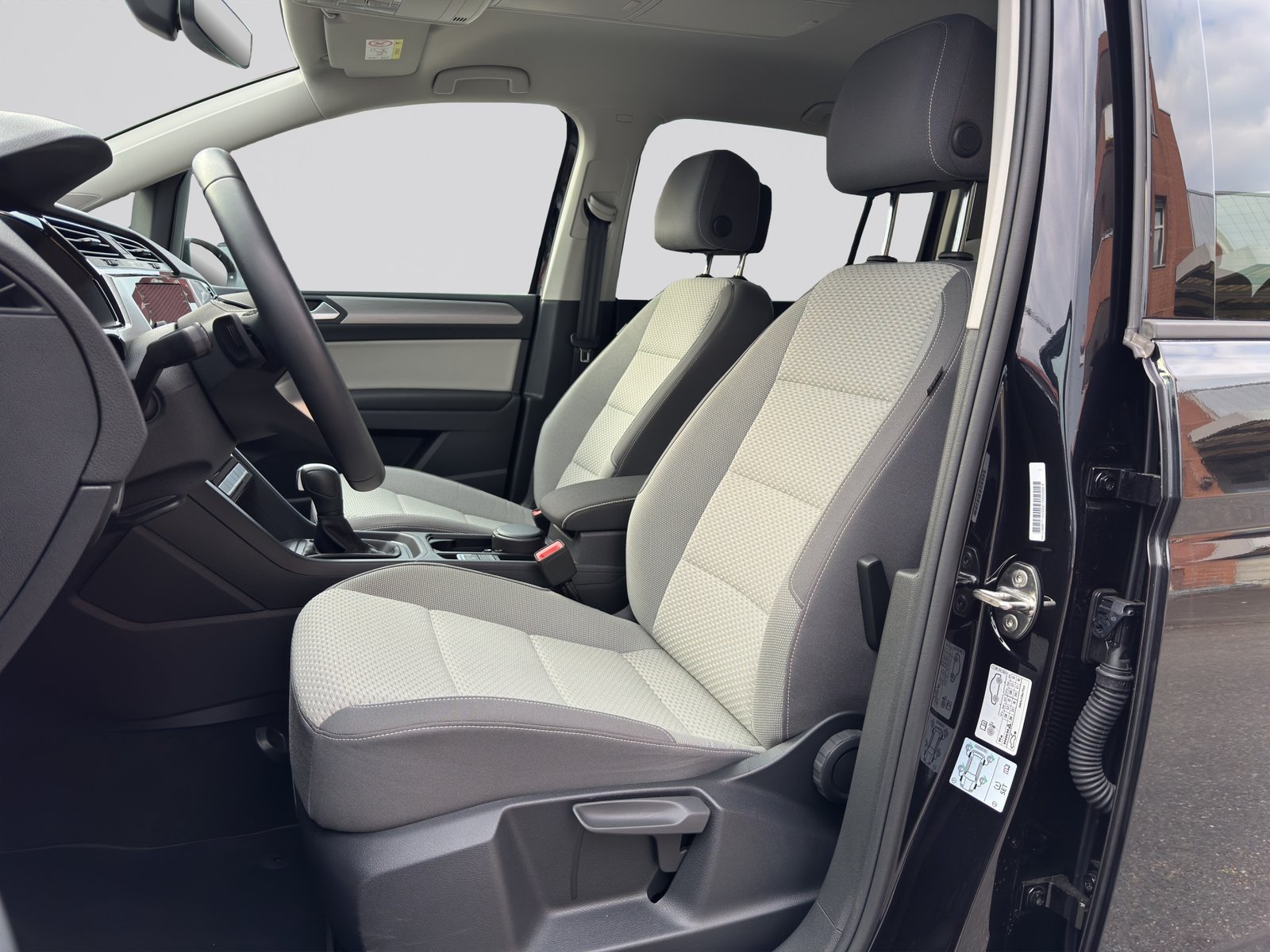 VW Touran 1.5 TSI EVO 7Pl. Comfortline DSG, Benzin, Occasion / Gebraucht, Automatik - 6