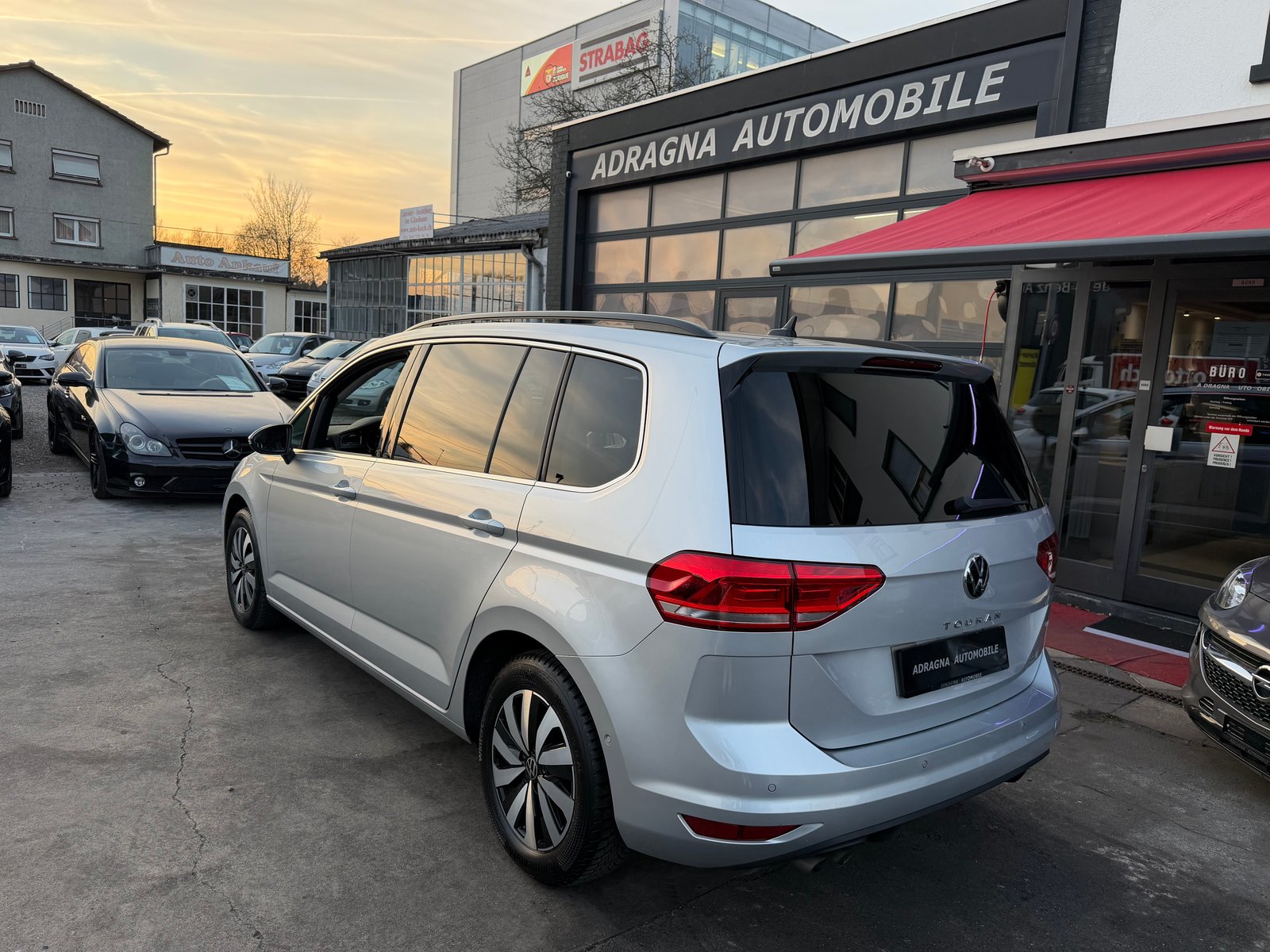 VW Touran 2.0 TDI BlueMotion Technology Comfortline DSG, Diesel, Occasion / Gebraucht, Automatik - 5