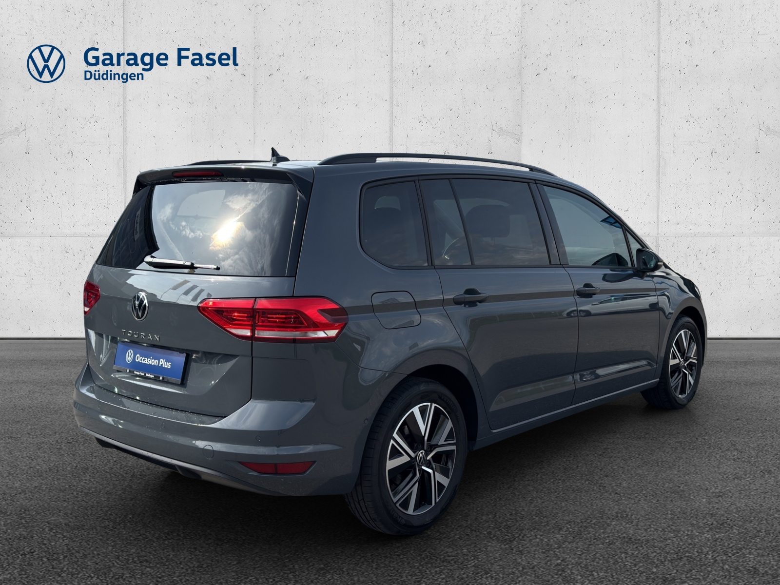 VW Touran Highline, Benzin, Occasion / Gebraucht, Automatik - 5