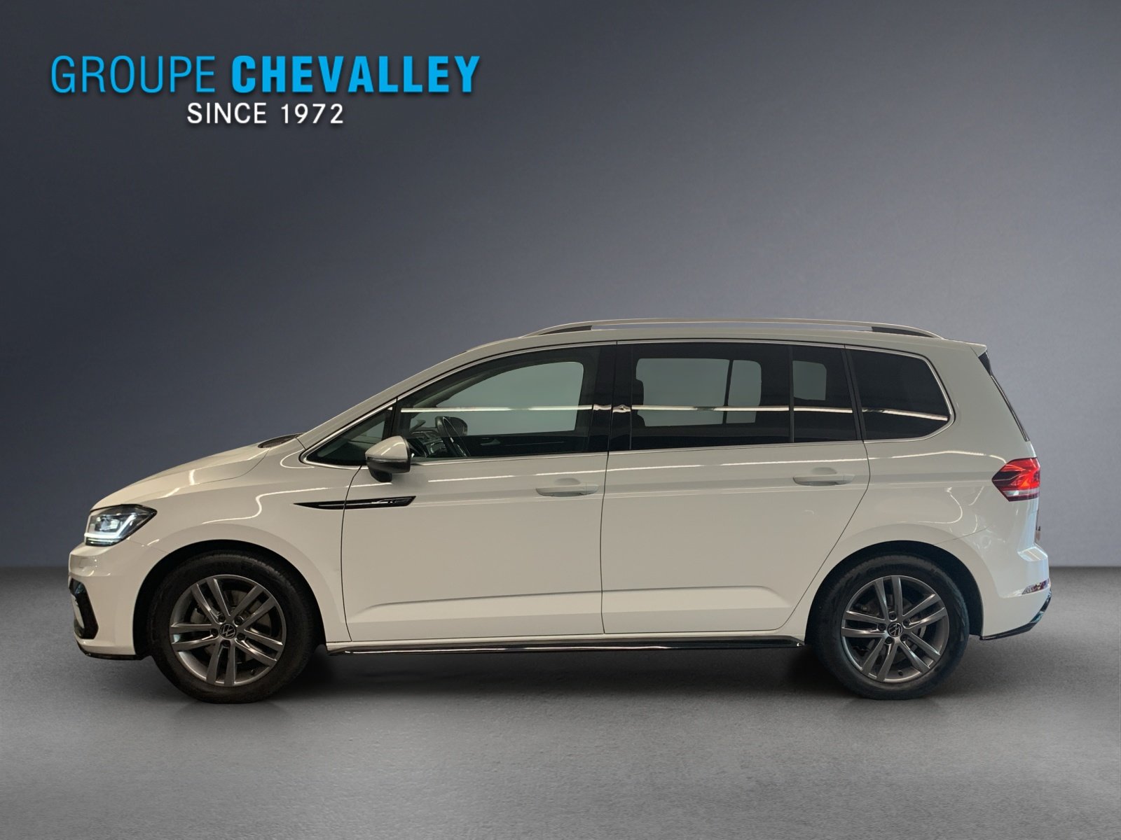 VW Touran 1.5 TSI EVO Comf, Petrol, Second hand / Used, Automatic - 4