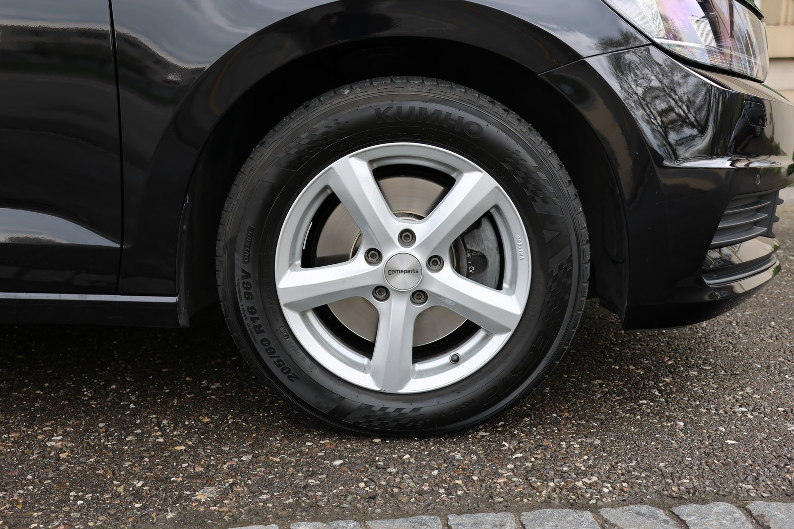 VW Touran 1.4 TSI BlueMotion Technology Trendline DSG, Essence, Occasion / Utilisé, Automatique - 4