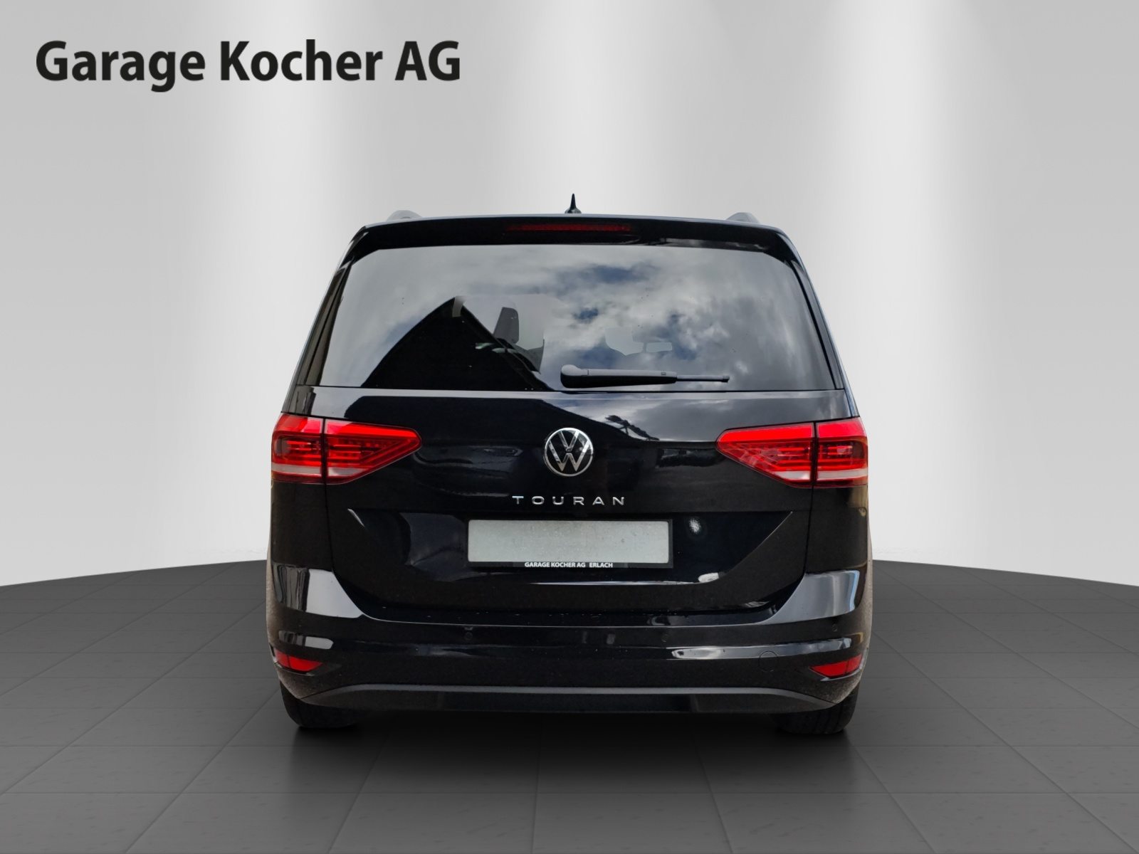 VW Touran UNITED, Essence, Occasion / Utilisé, Automatique - 4