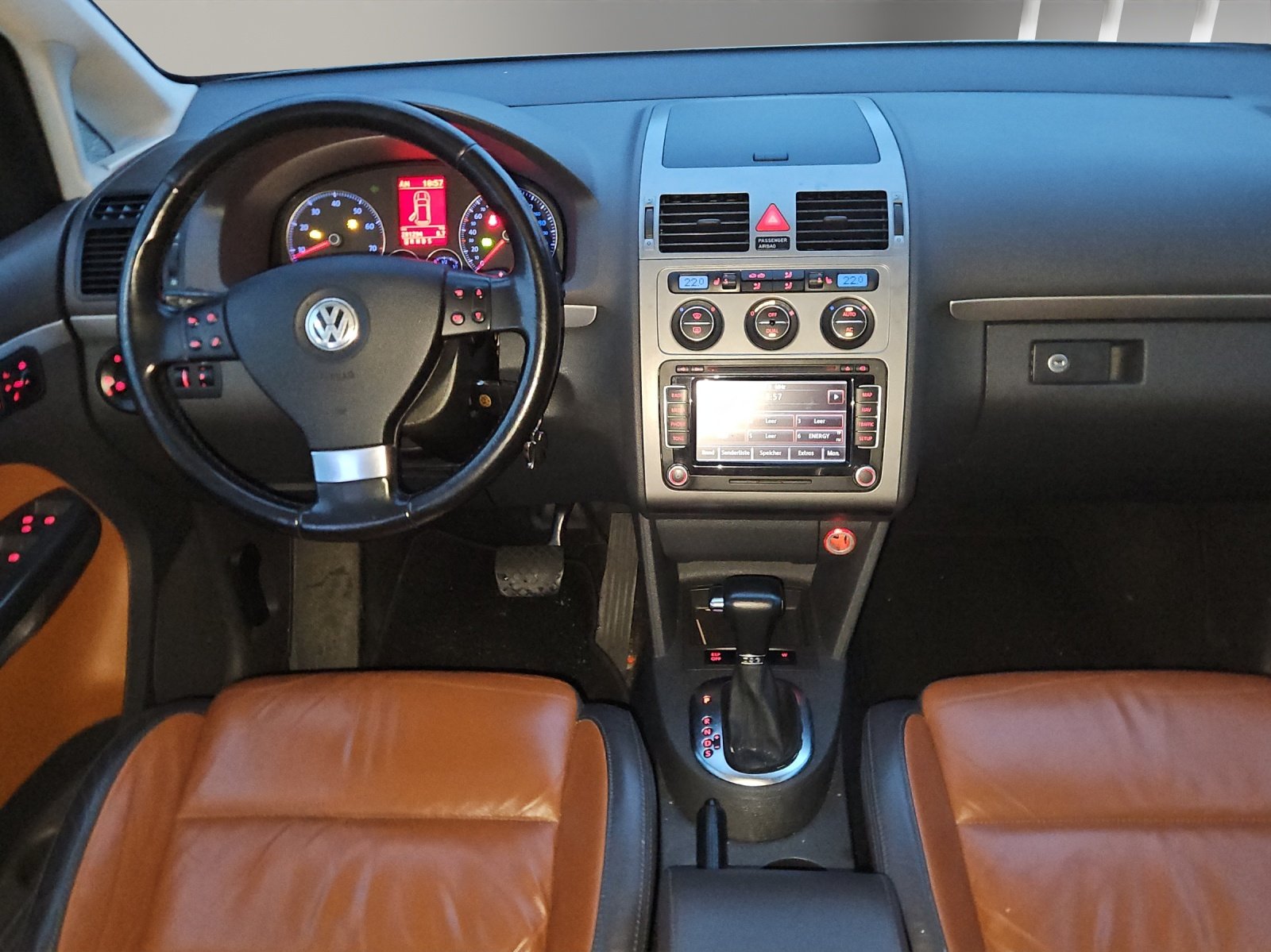 VW Touran 1.4 TSI Highline DSG, Essence, Occasion / Utilisé, Automatique - 7