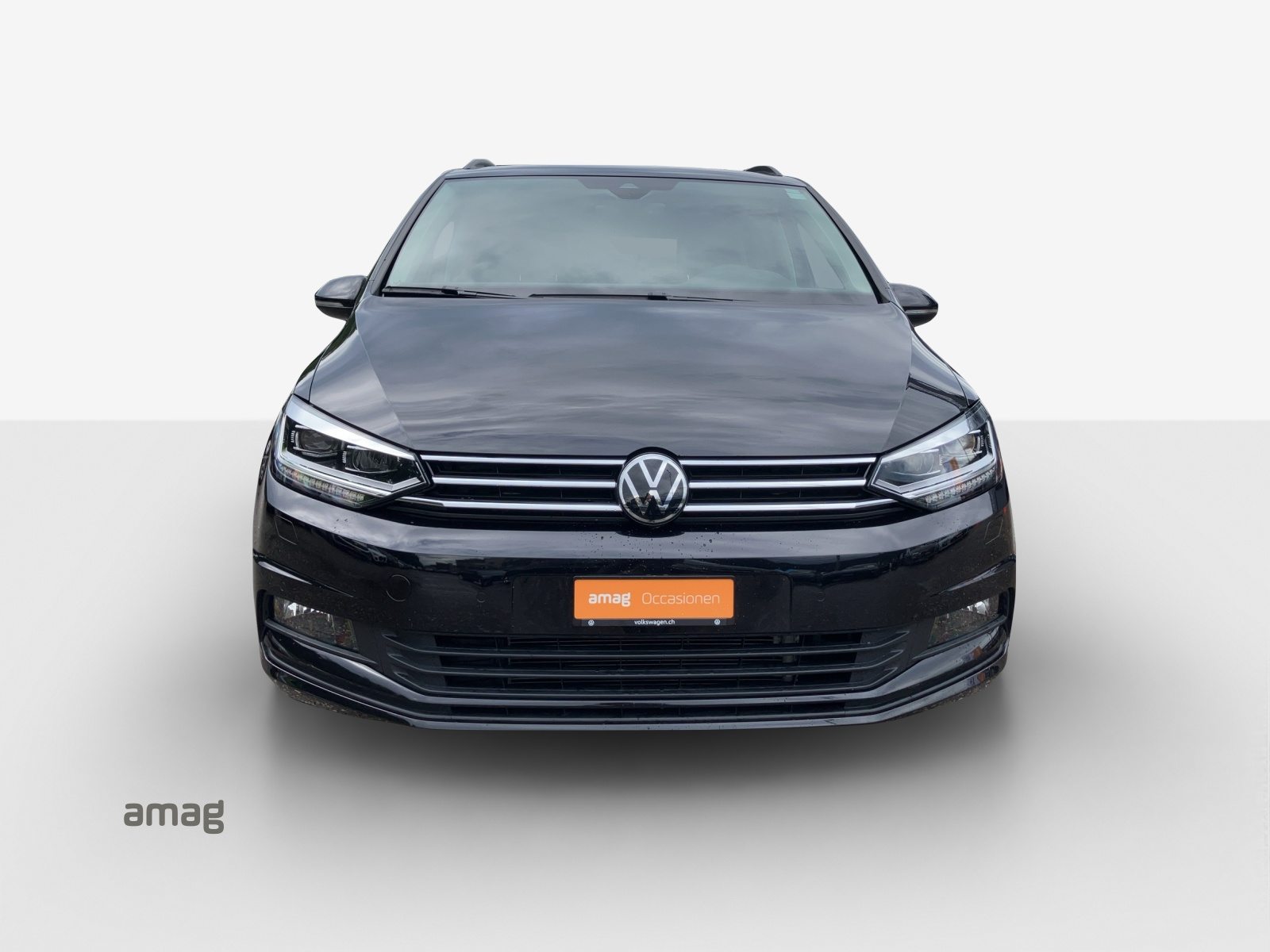 VW Touran UNITED, Benzin, Occasion / Gebraucht, Automatik - 7