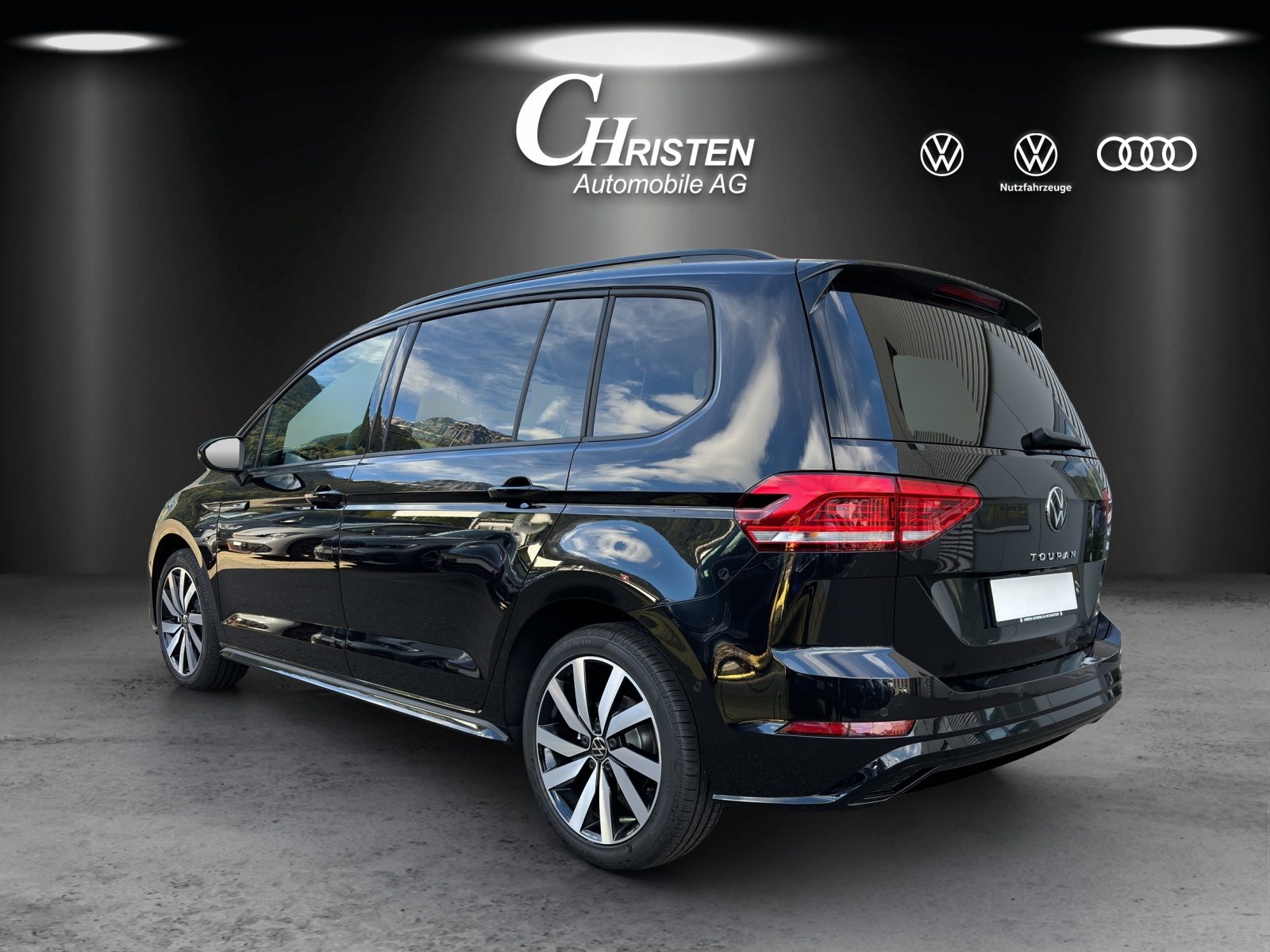 VW Touran Highline, Essence, Occasion / Utilisé, Automatique - 4