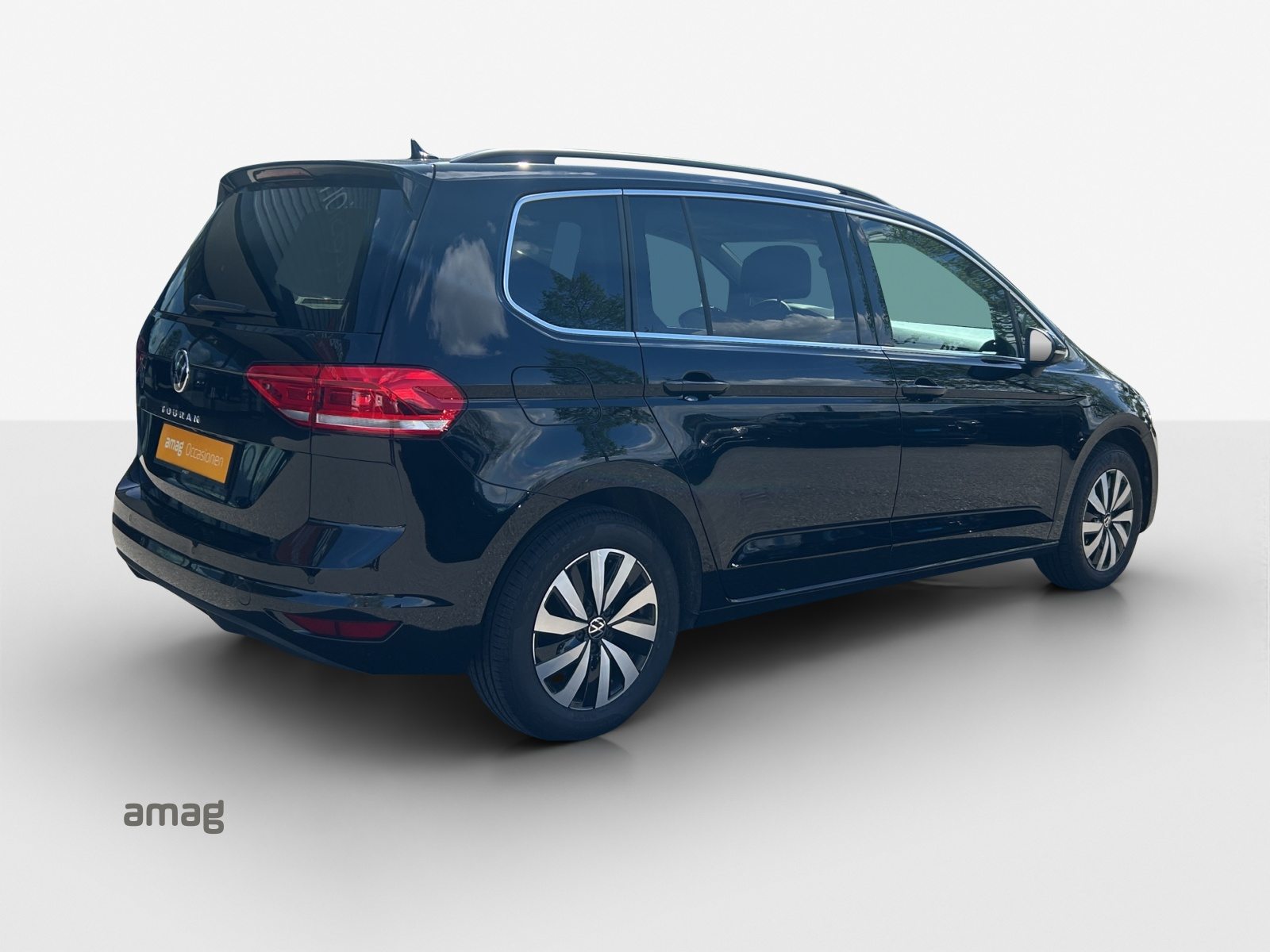 VW Touran Comfortline, Essence, Occasion / Utilisé, Automatique - 5