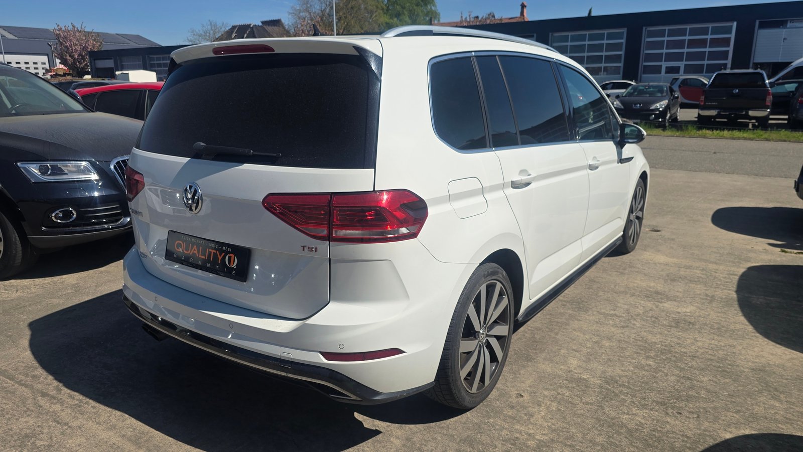 VW Touran 1.8 TSI BlueMotion Technology Highline DSG, Essence, Occasion / Utilisé, Automatique - 4