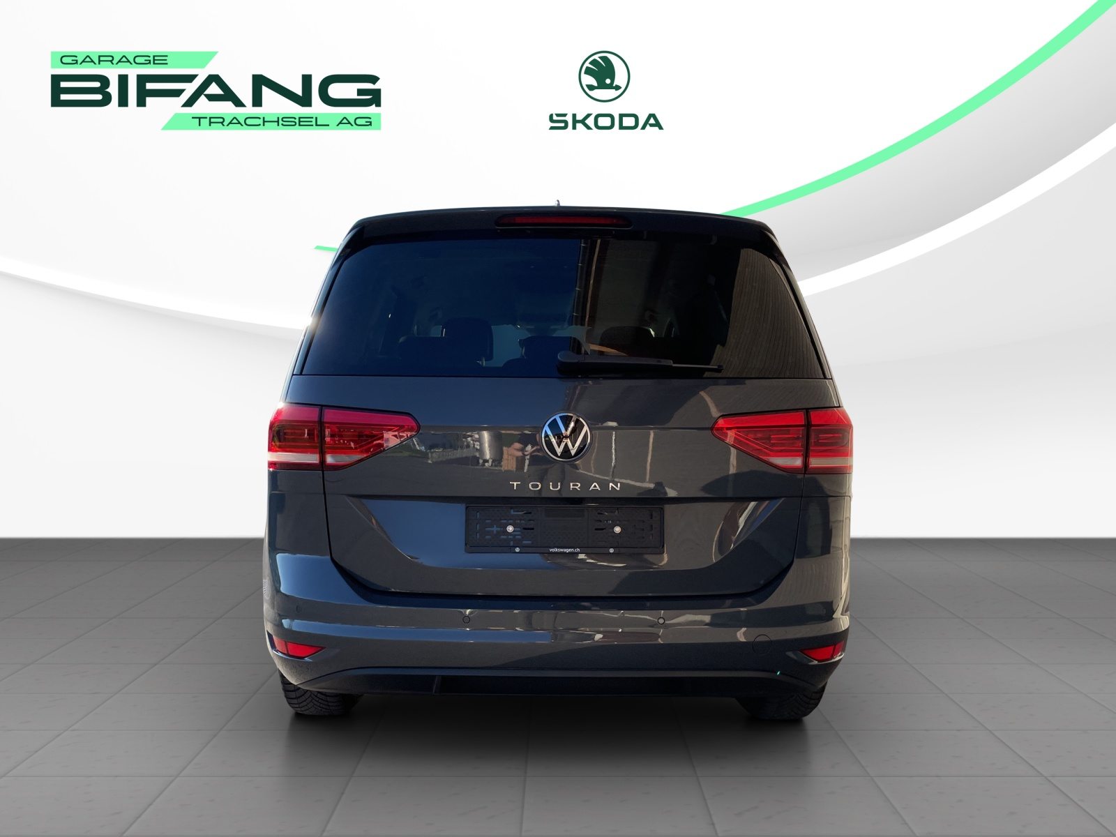 VW Touran UNITED, Benzin, Occasion / Gebraucht, Automatik - 5