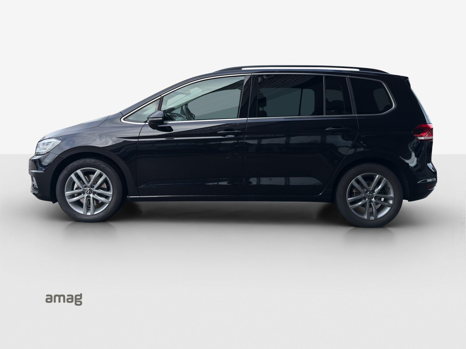 VW Touran UNITED, Essence, Occasion / Utilisé, Automatique - 2
