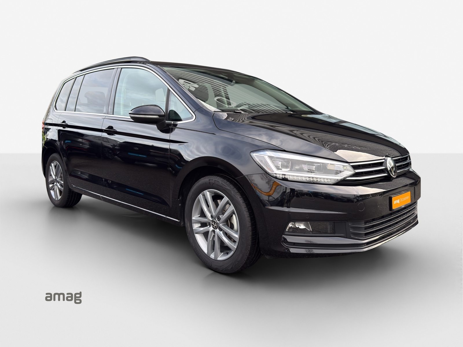 VW Touran UNITED, Essence, Occasion / Utilisé, Automatique - 6