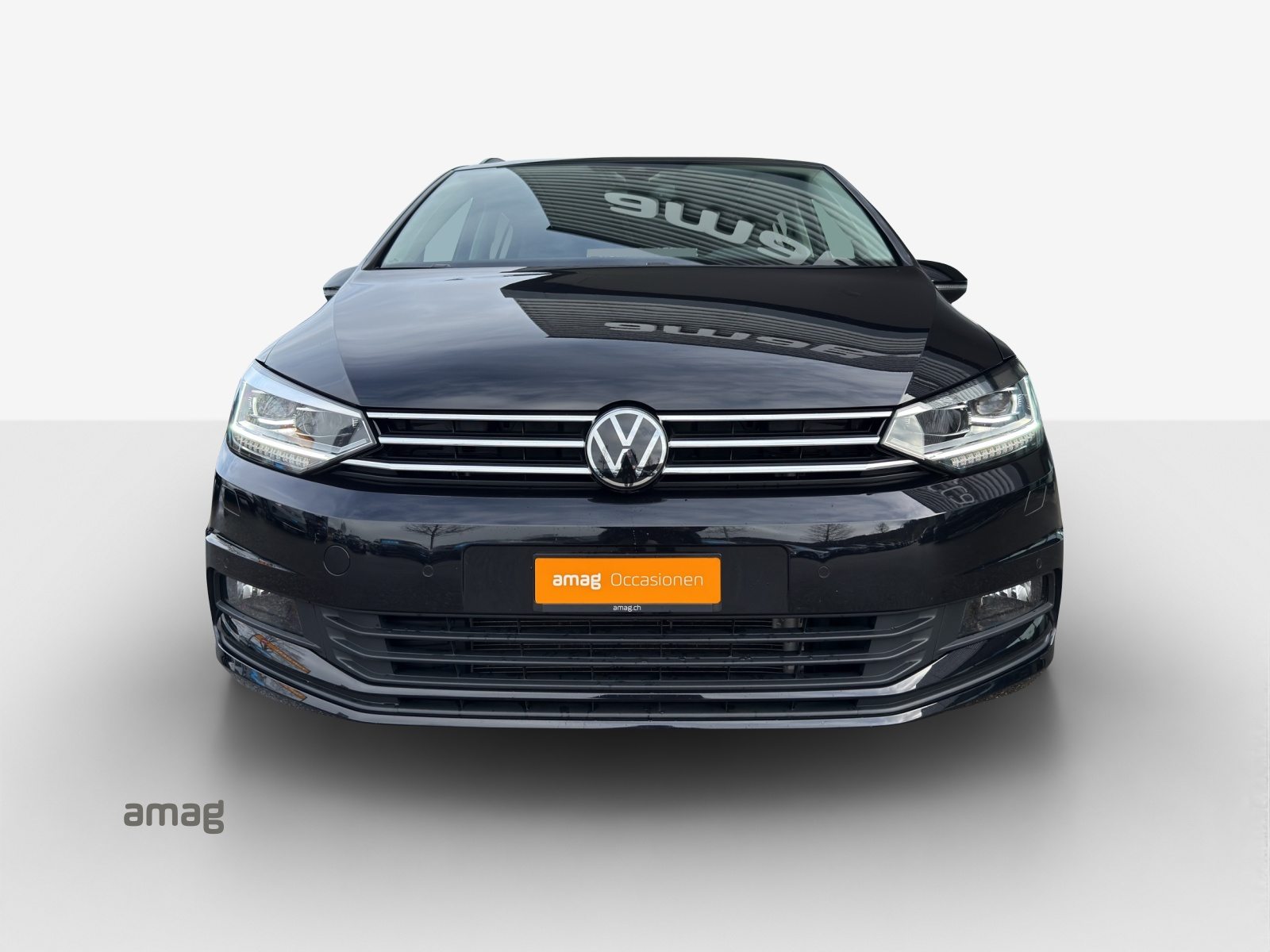 VW Touran UNITED, Essence, Occasion / Utilisé, Automatique - 7