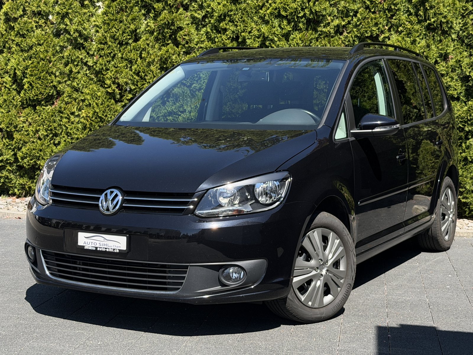 VW Touran 1.4 TSI Comfortline / 7 Plätzer / Frisch ab MFK, Petrol, Second hand / Used, Manual - 2
