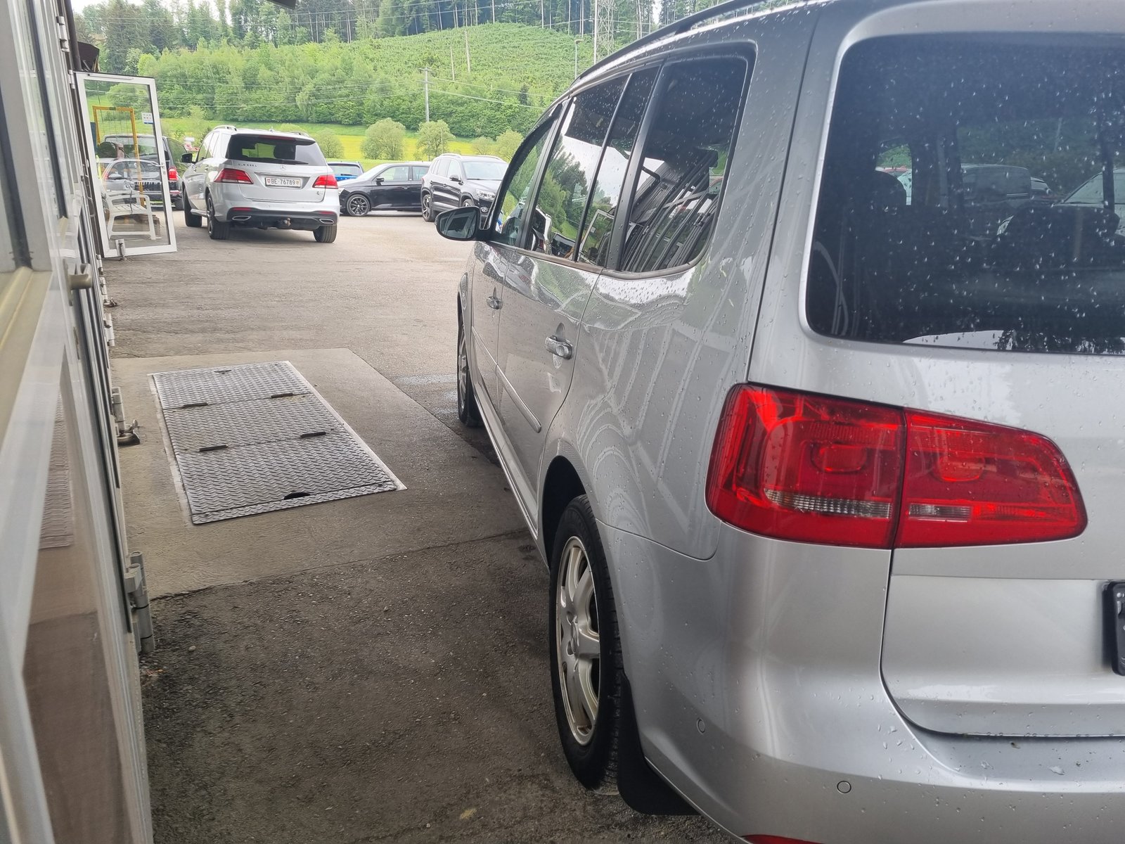 VW Touran 2.0 TDI BMT Comfortline DSG, Diesel, Second hand / Used, Automatic - 5