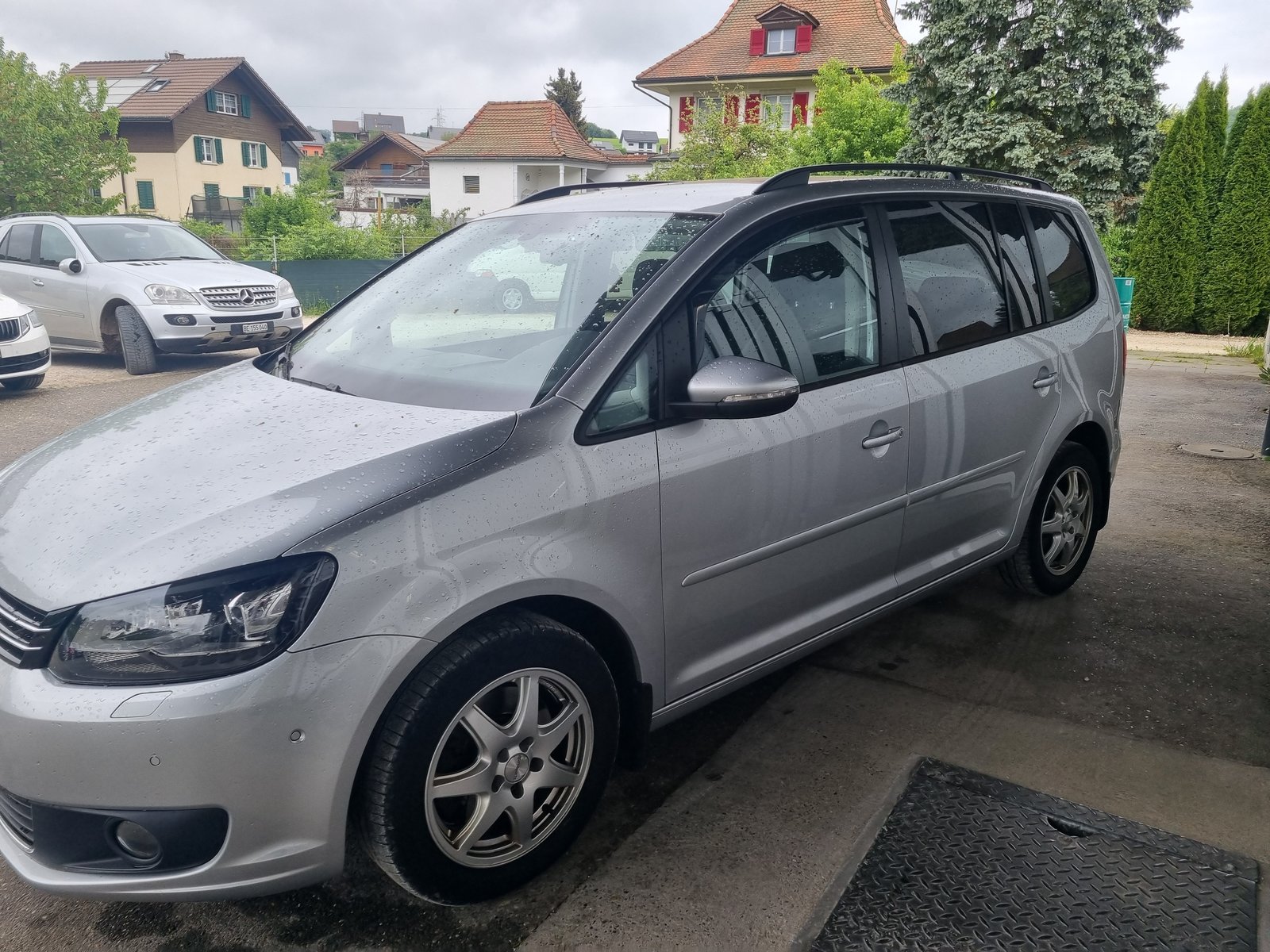 VW Touran 2.0 TDI BMT Comfortline DSG, Diesel, Second hand / Used, Automatic - 6