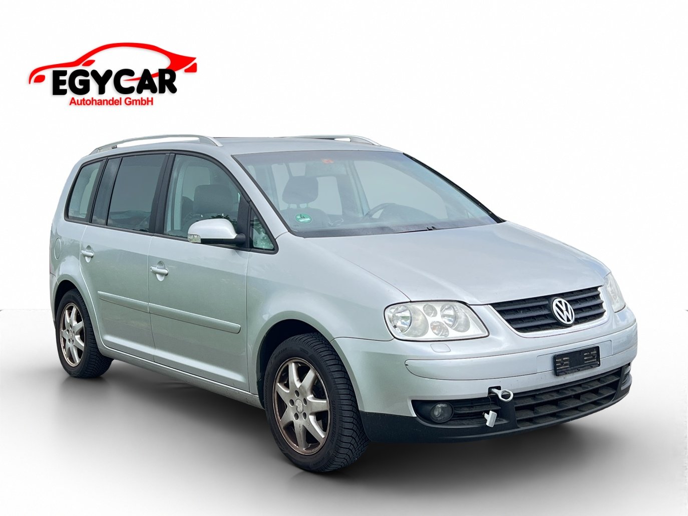 VW Touran 2.0 TDI Trendline, Diesel, Second hand / Used, Automatic - 2