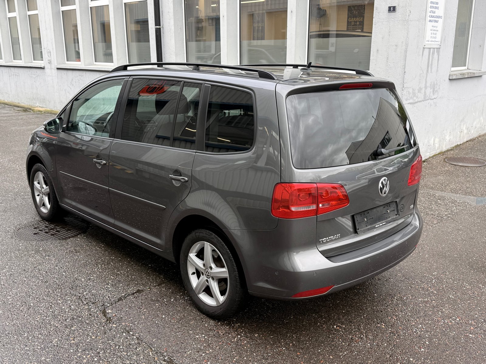 VW Touran 1.4 TSI Comfortline DSG, Petrol, Second hand / Used, Automatic - 4