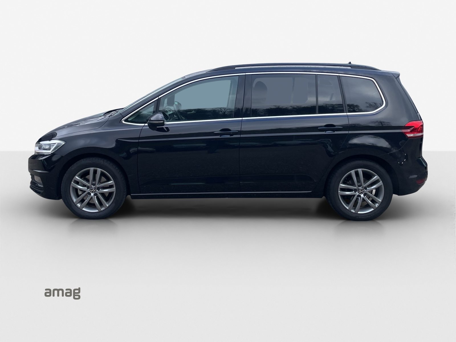 VW Touran UNITED, Benzin, Occasion / Gebraucht, Automatik - 2
