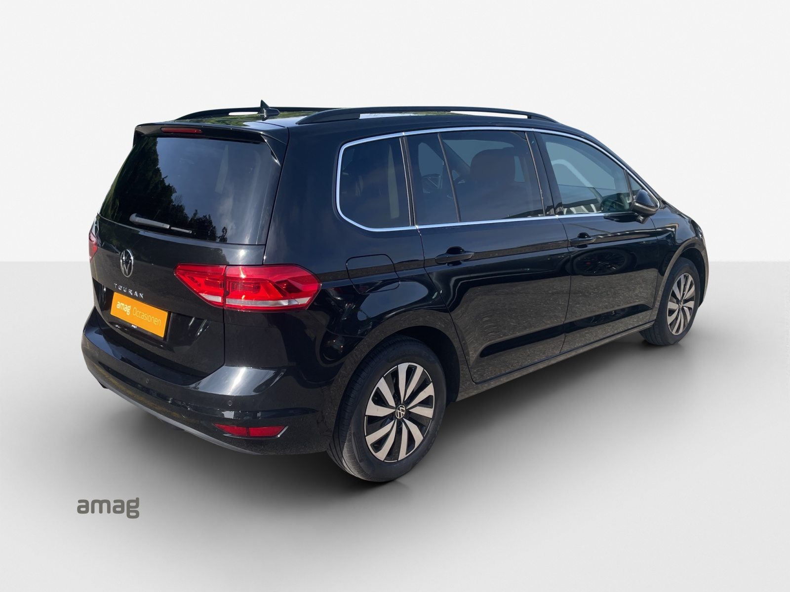VW Touran Comfortline, Petrol, Second hand / Used, Automatic - 5