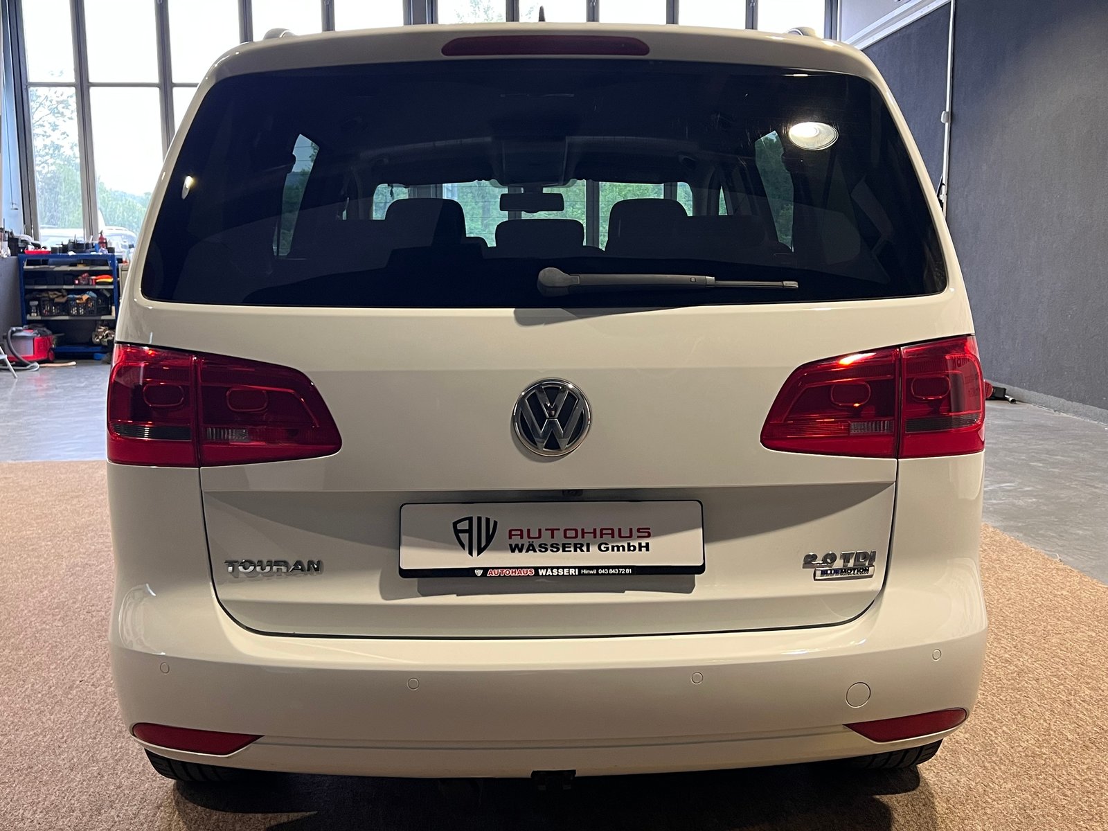VW Touran 2.0 TDI BlueMotion Technology Cup DSG, Diesel, Second hand / Used, Automatic - 4
