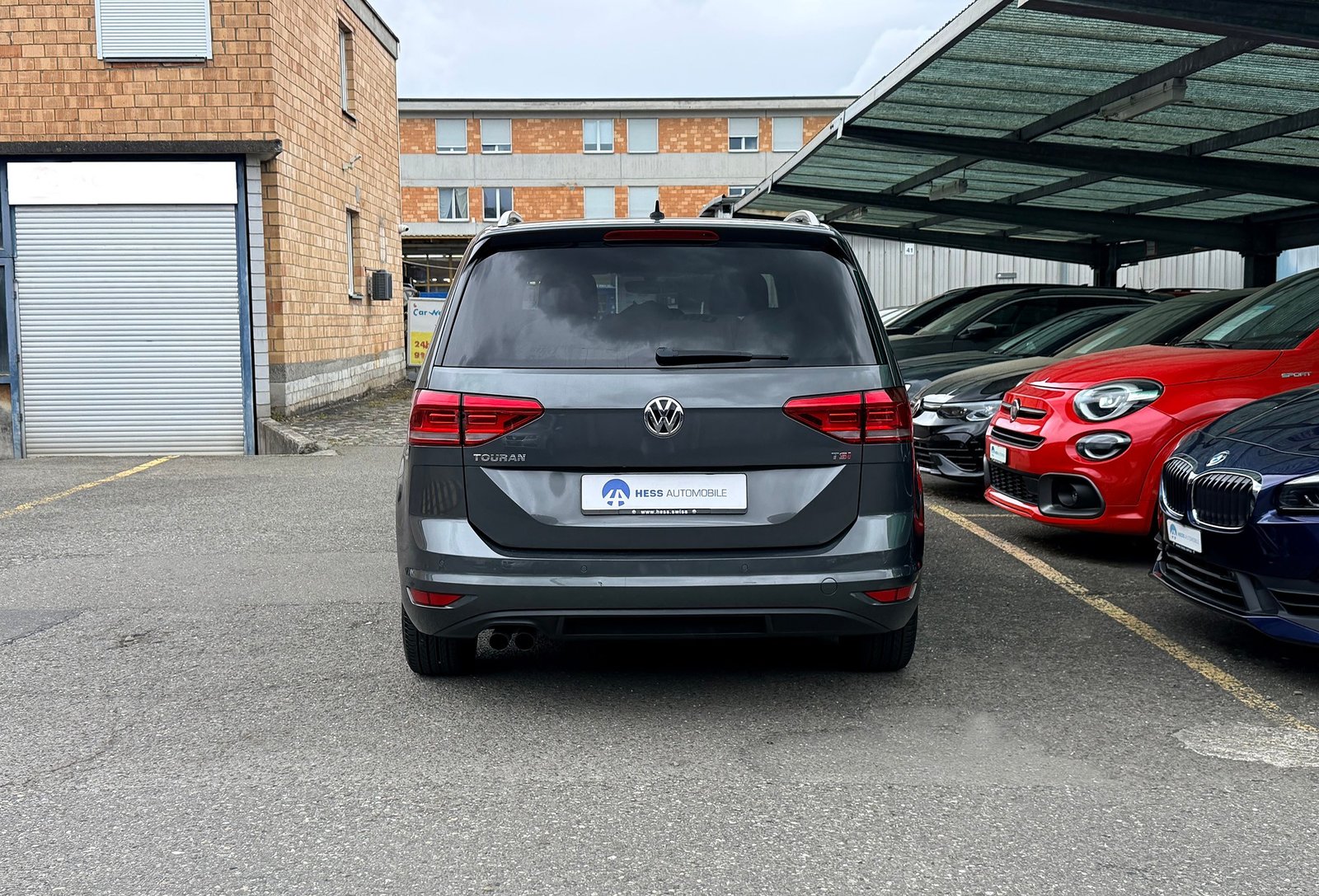 VW Touran 1.4 TSI BlueMotion Technology DSG-Automat 7 Sitze, Petrol, Second hand / Used, Automatic - 4