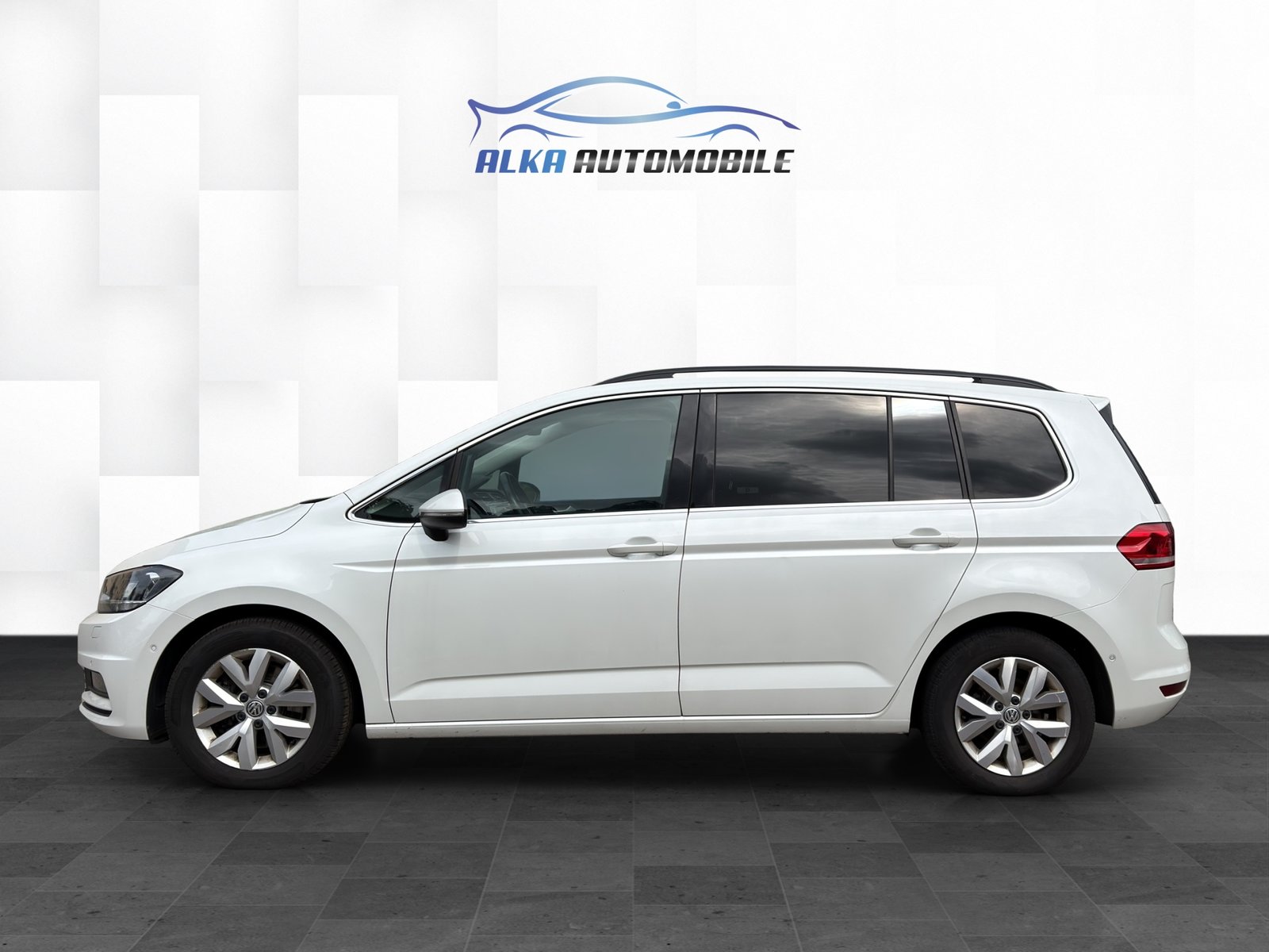 VW Touran 2.0 TDI BlueMotion Technology Comfortline 7 Platz, Diesel, Occasioni / Usate, Automatico - 3