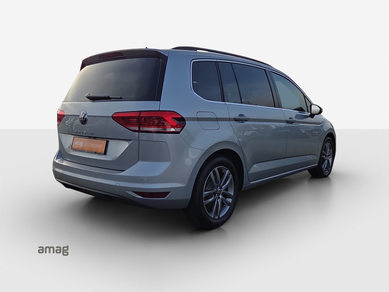 VW Touran UNITED, Petrol, Second hand / Used, Automatic - 5