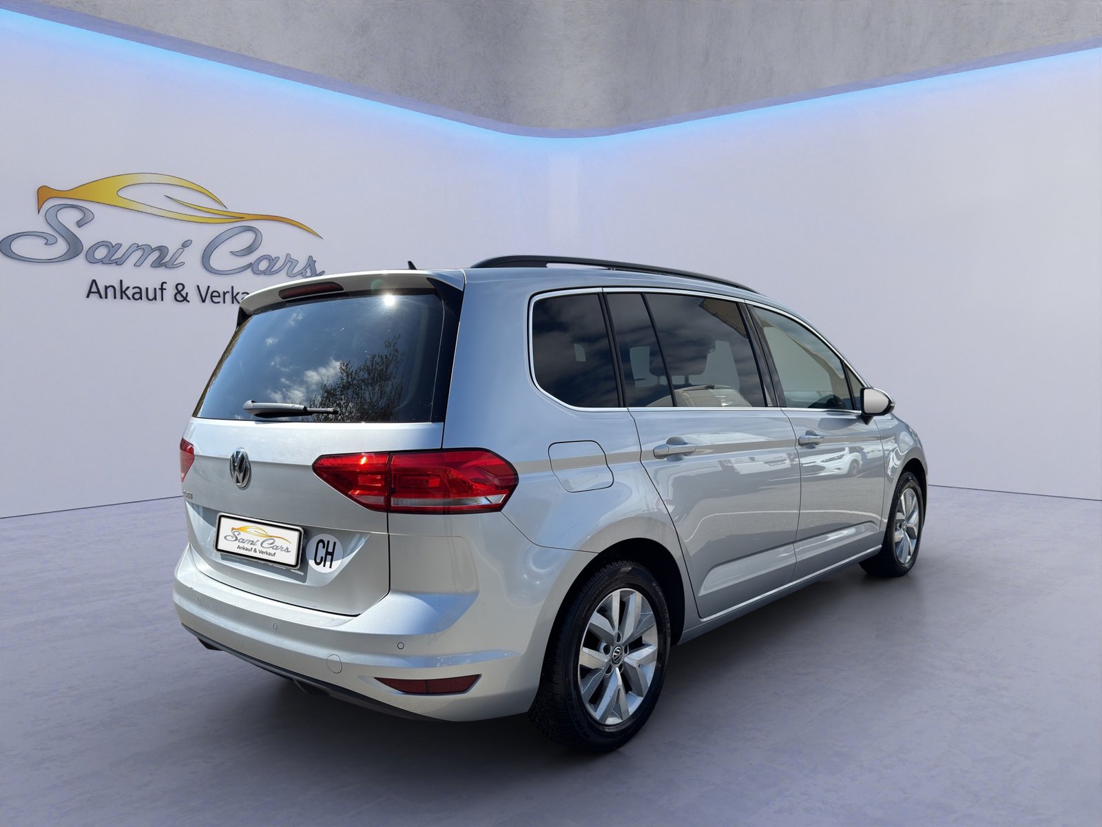 VW Touran 1.5 TSI EVO Highline DSG, Benzin, Occasion / Gebraucht, Automatik - 7