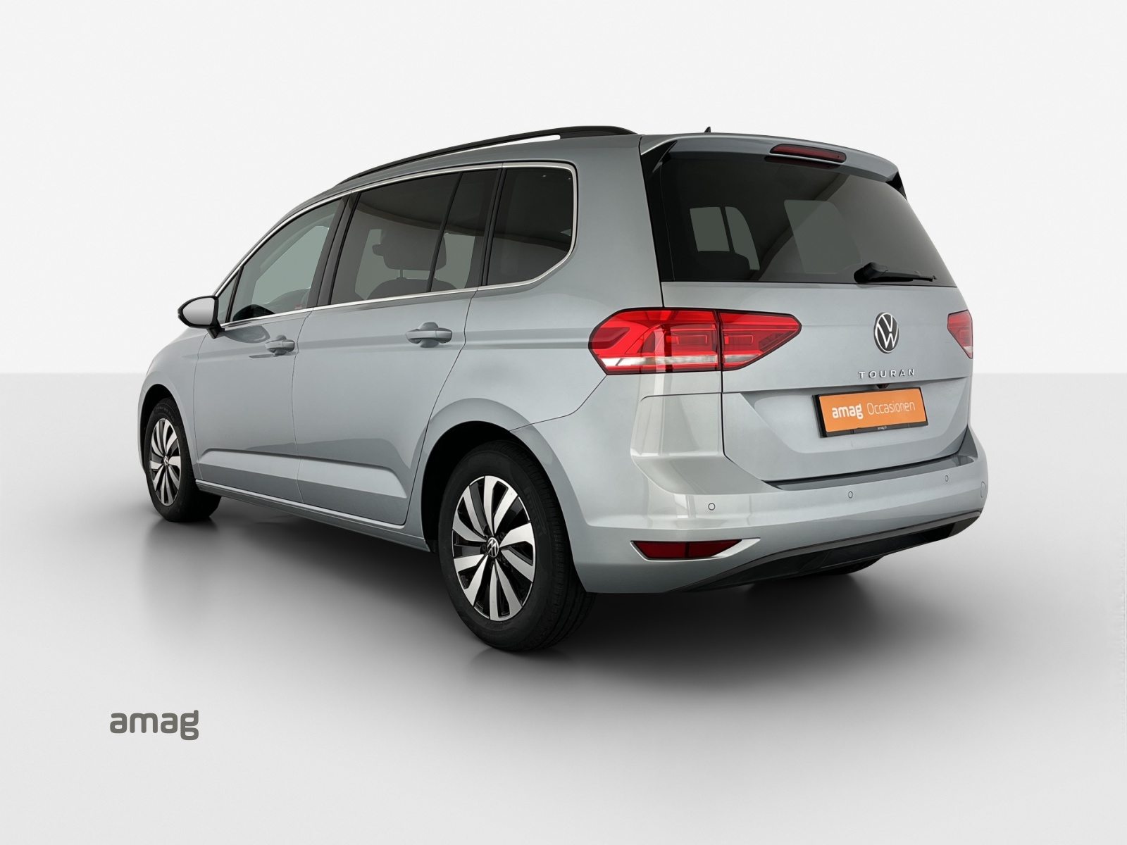 VW Touran Comfortline, Essence, Occasion / Utilisé, Automatique - 3
