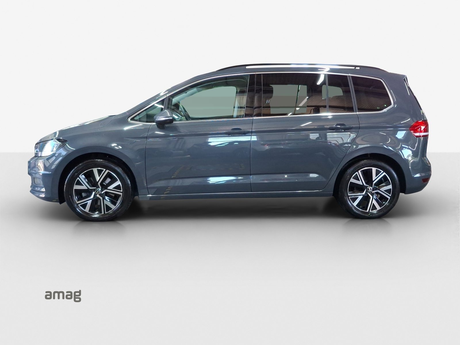 VW Touran Comfortline, Benzin, Occasion / Gebraucht, Automatik - 2