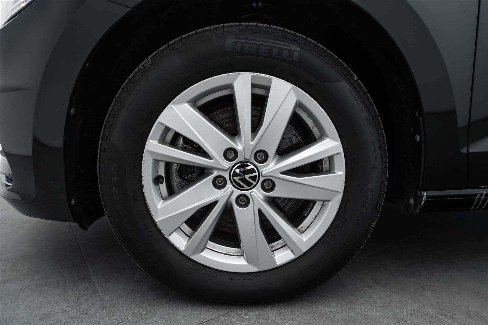 VW Touran 1.5 TSi EVO Highline 7-Plätzer DSG-Automat, Petrol, Second hand / Used, Automatic - 6