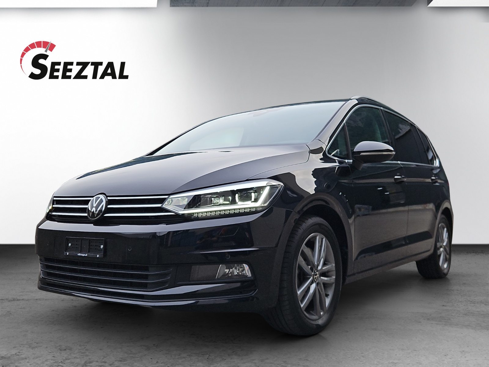 VW Touran UNITED, Benzina, Occasioni / Usate, Automatico - 2