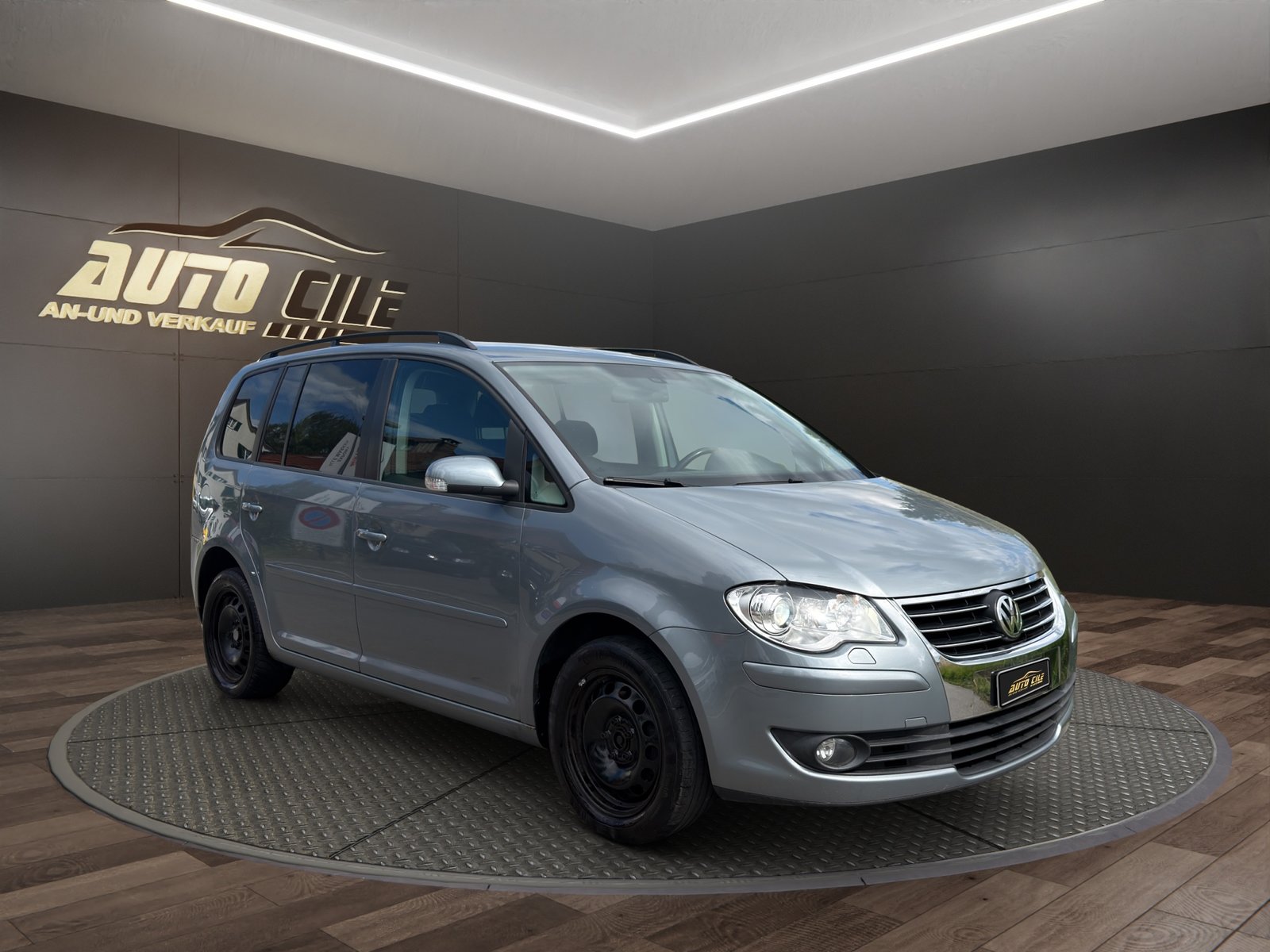 VW Touran 1.4 TSI Highline, Benzin, Occasion / Gebraucht, Handschaltung - 3