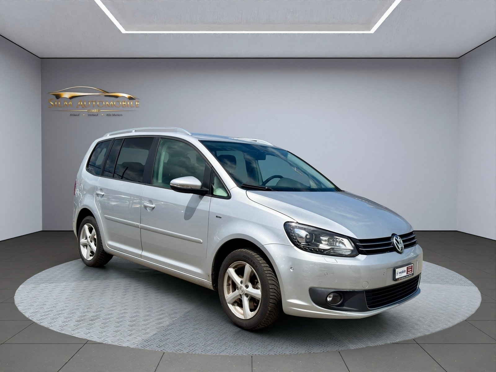 VW Touran 2.0 TDI R-Line DSG 7 Plätze
