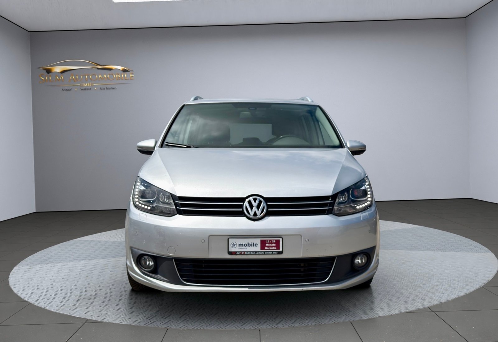 VW Touran 2.0 TDI R-Line DSG 7 Plätze, Diesel, Occasion / Gebraucht, Automatik - 3
