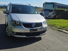 VW Touran 1.4 TSI Team, Petrol, Second hand / Used, Manual - 2
