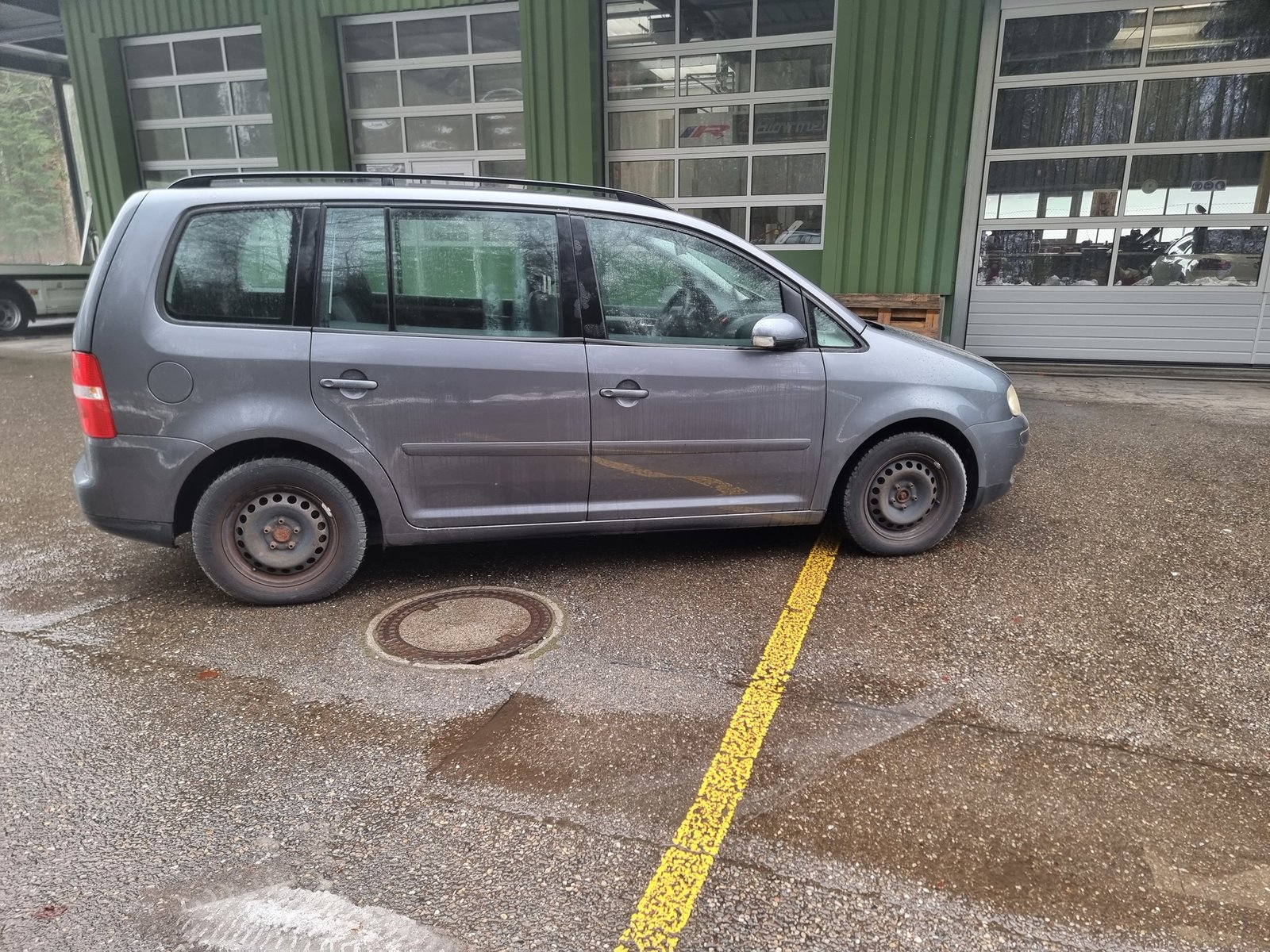 VW Touran 1.6 FSI, Benzin, Occasion / Gebraucht, Handschaltung - 7
