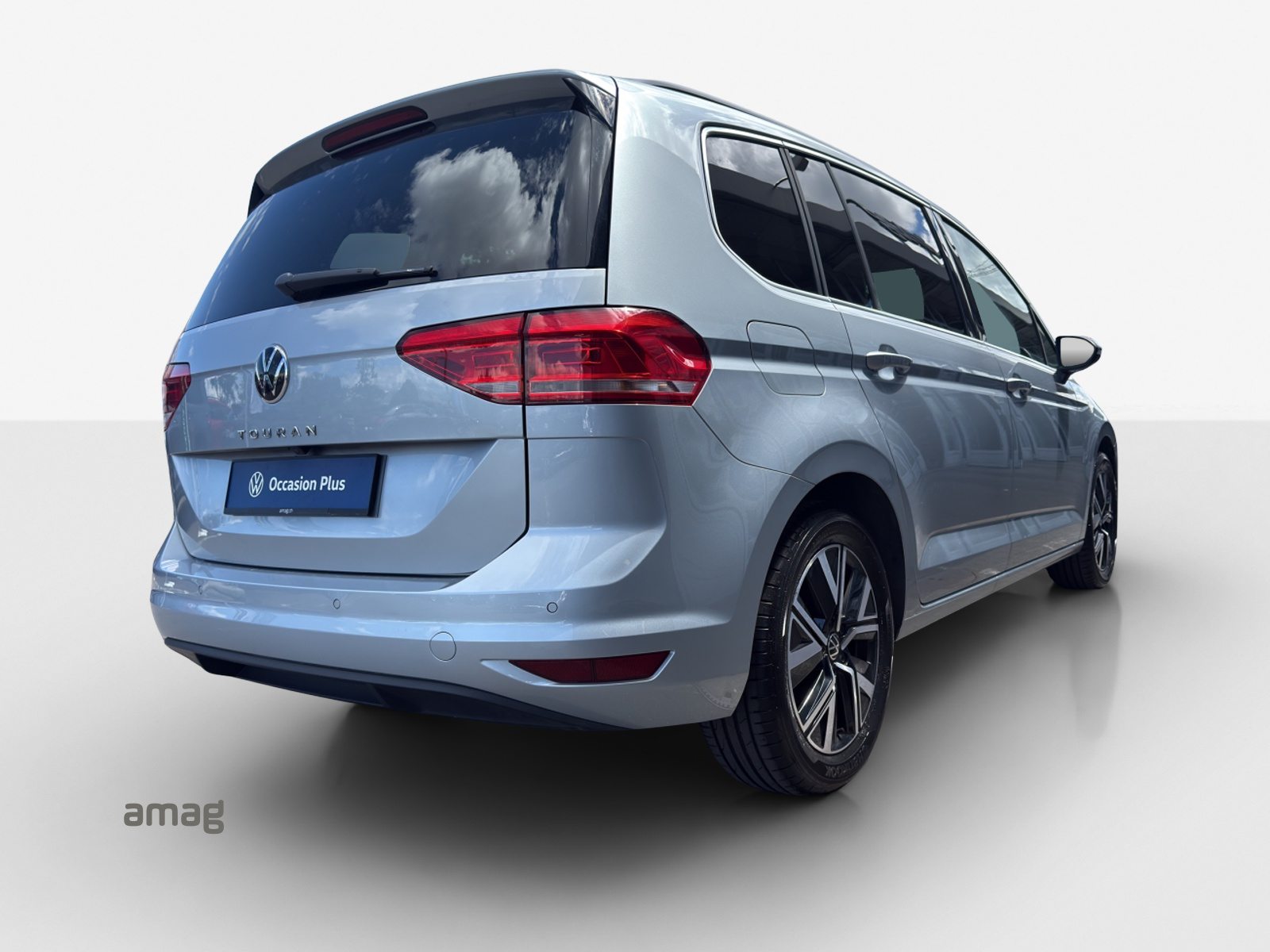 VW Touran Comfortline, Petrol, Second hand / Used, Automatic - 5