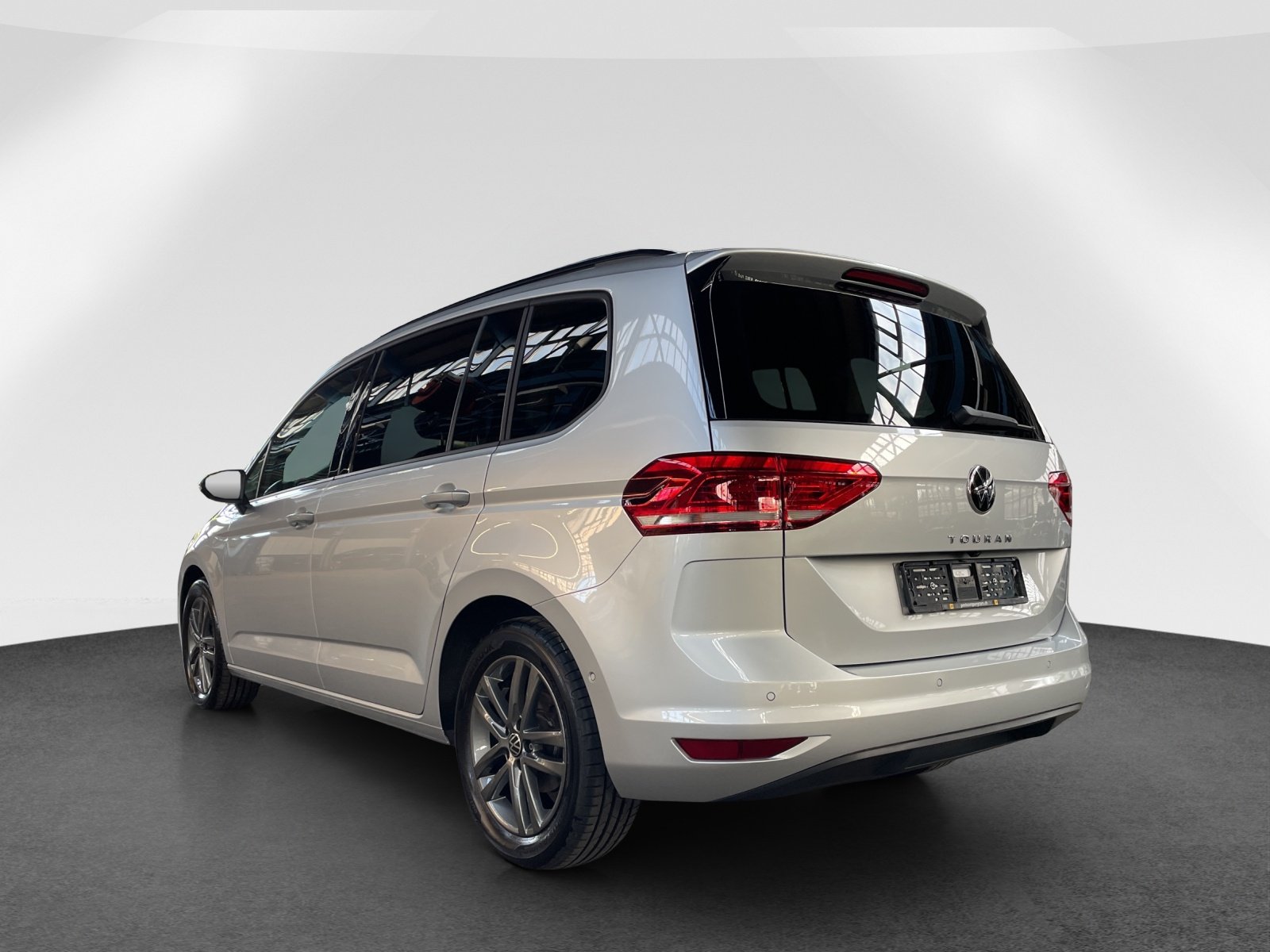 VW Touran 1.5 TSI Comfortline DSG 7Pl. AHK, Benzina, Occasioni / Usate, Automatico - 4