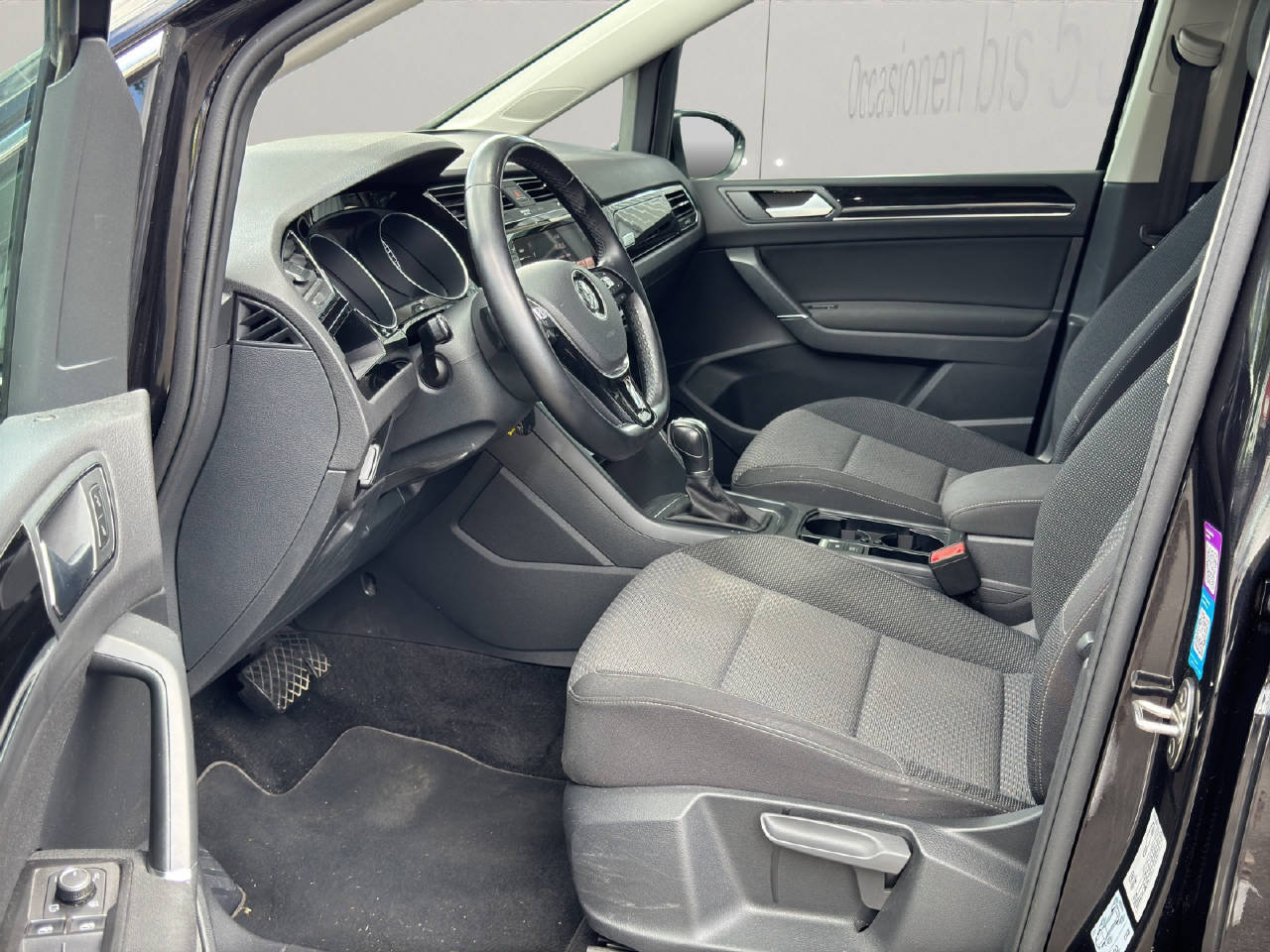 VW Touran 1.4 TSI Comfortline DSG, Essence, Occasion / Utilisé, Automatique - 4