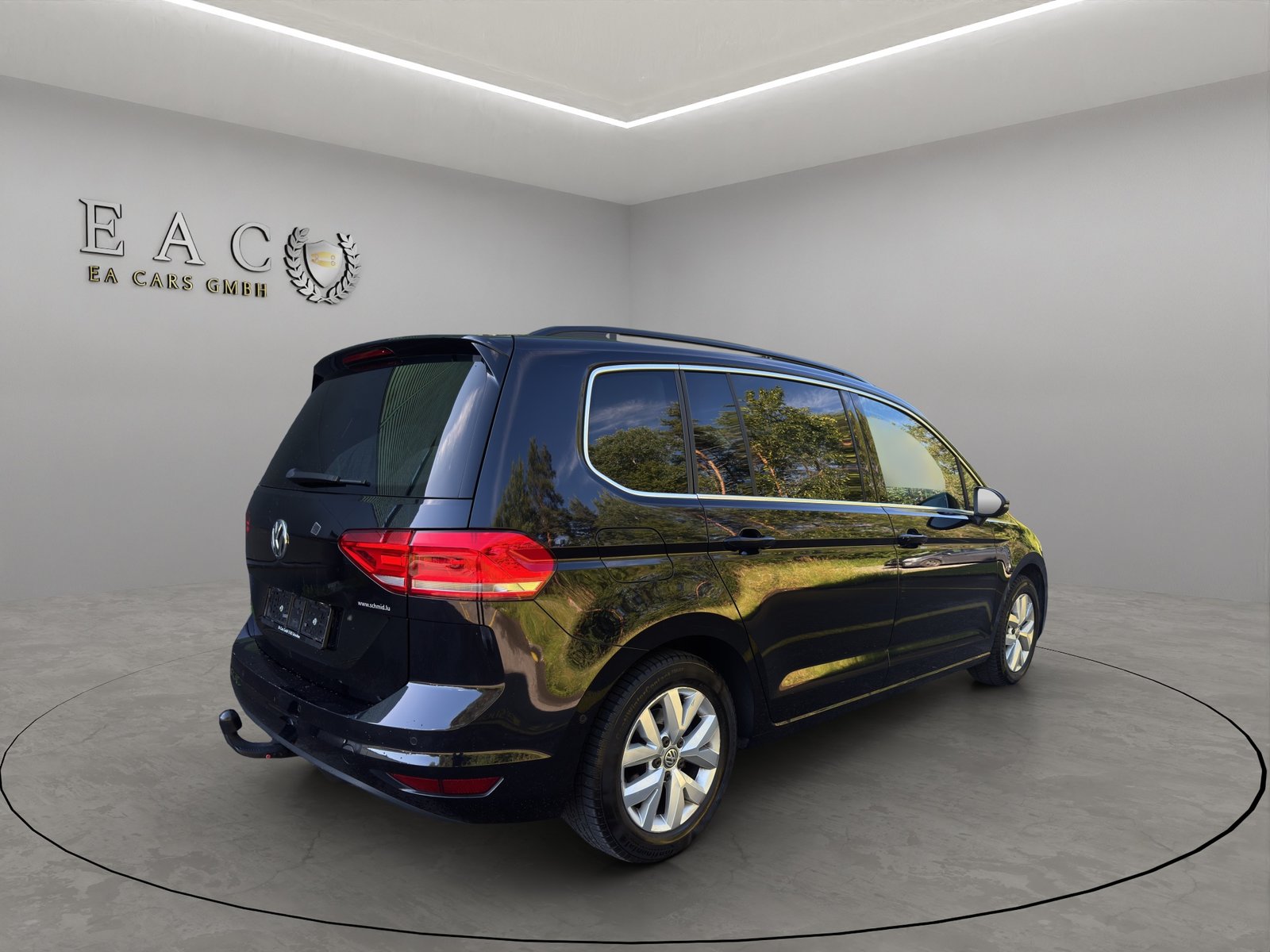 VW Touran 1.5 TSI EVO Trendline DSG, Petrol, Second hand / Used, Automatic - 5