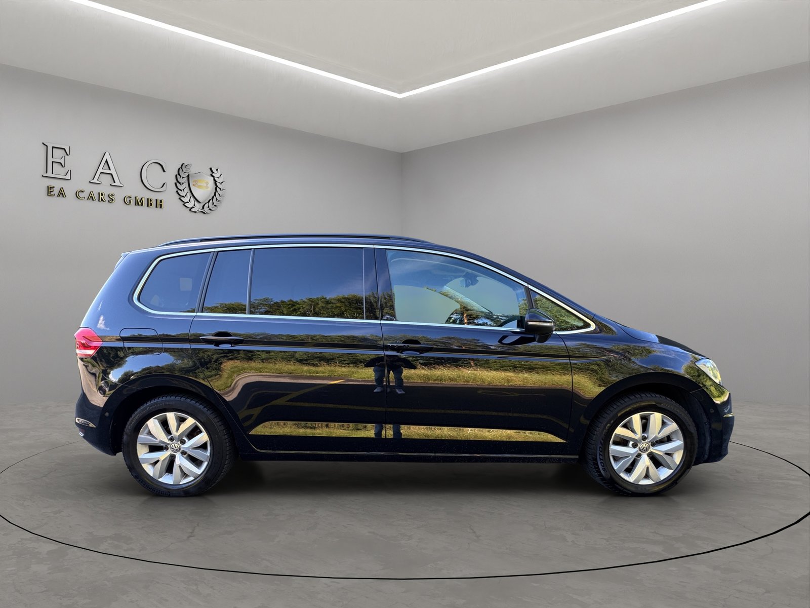 VW Touran 1.5 TSI EVO Trendline DSG, Petrol, Second hand / Used, Automatic - 6