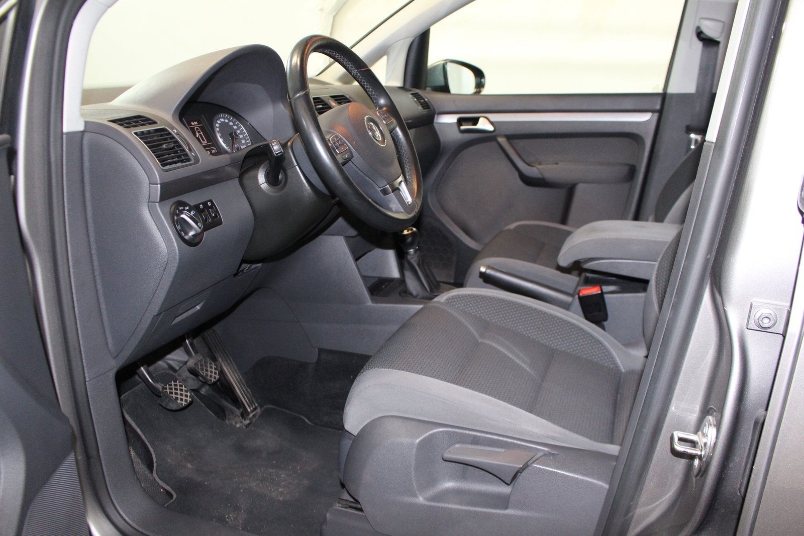 VW Touran 1.4 TSI 140 Comfortline, Essence, Occasion / Utilisé, Manuelle - 7