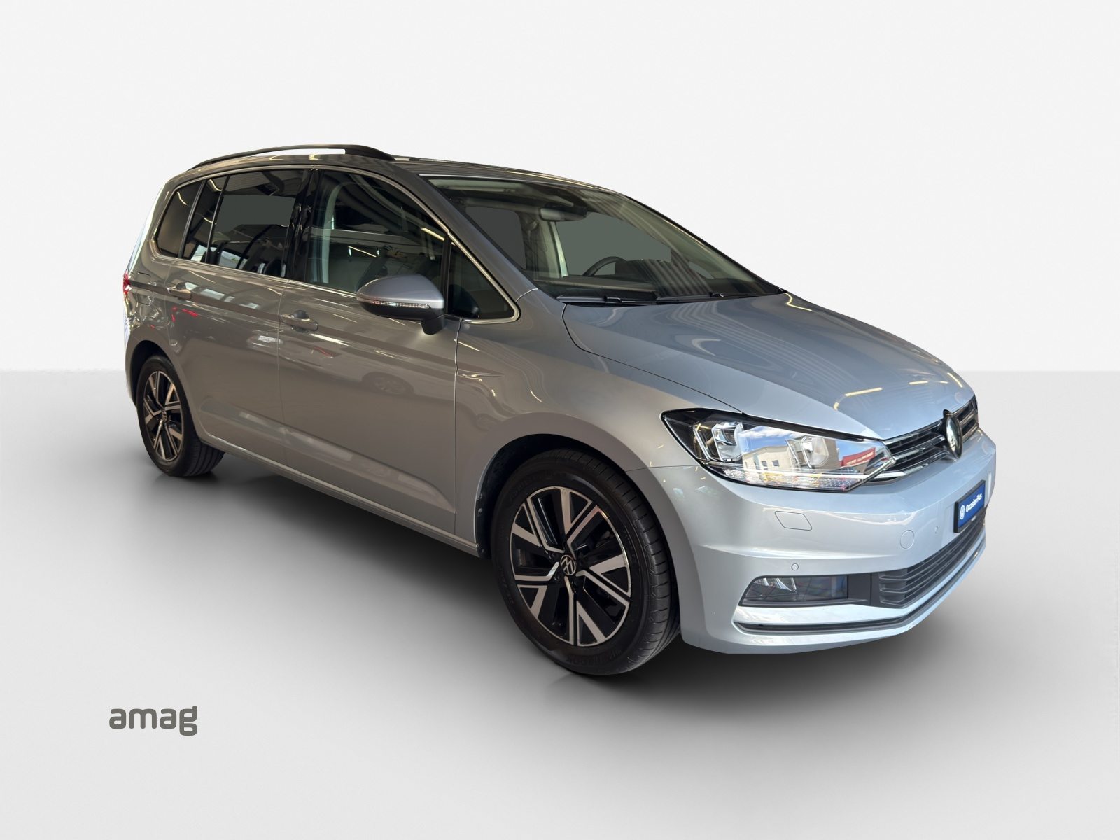 VW Touran Comfortline, Petrol, Second hand / Used, Automatic - 6