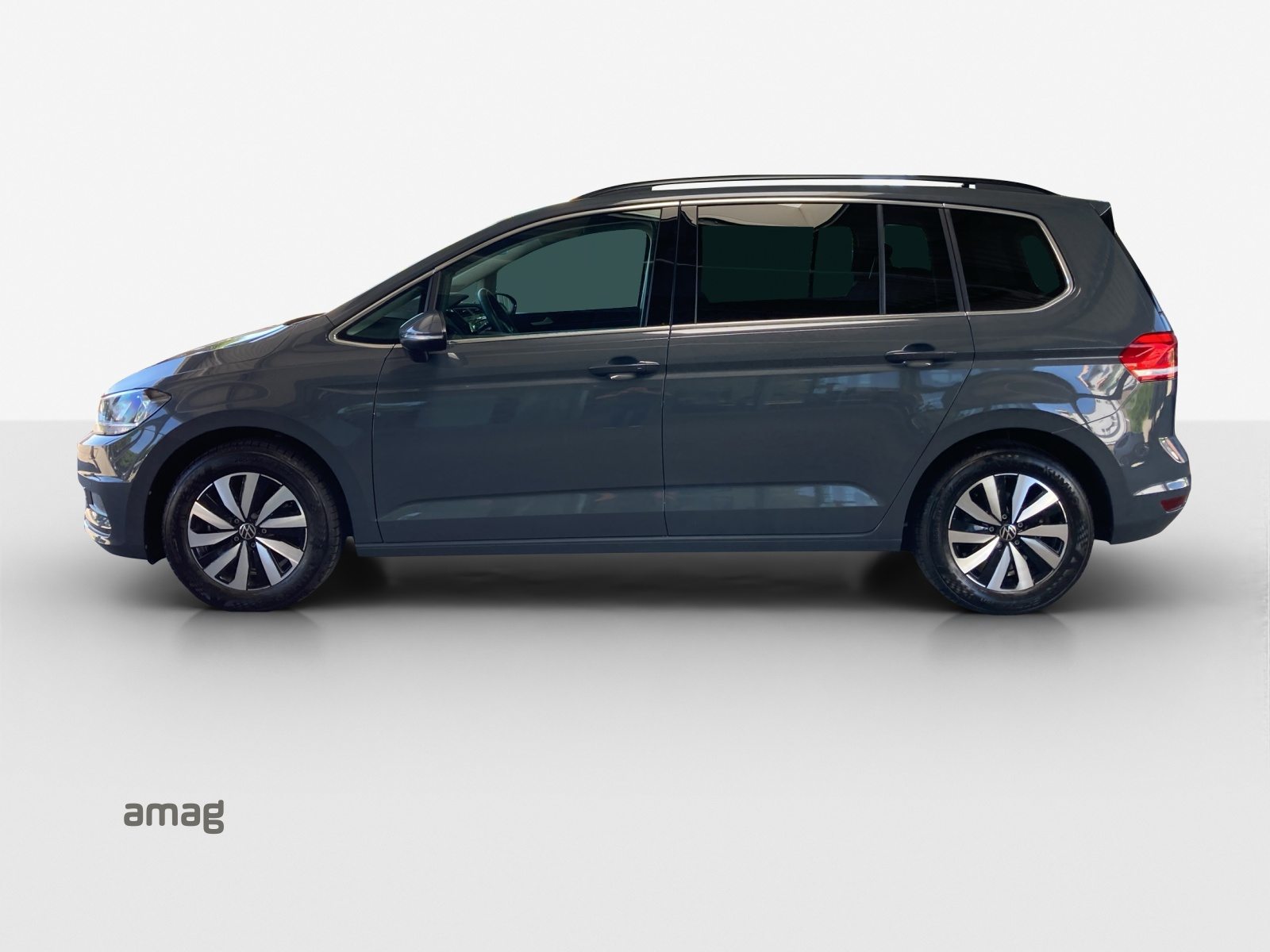 VW Touran Comfortline, Benzin, Occasion / Gebraucht, Automatik - 2