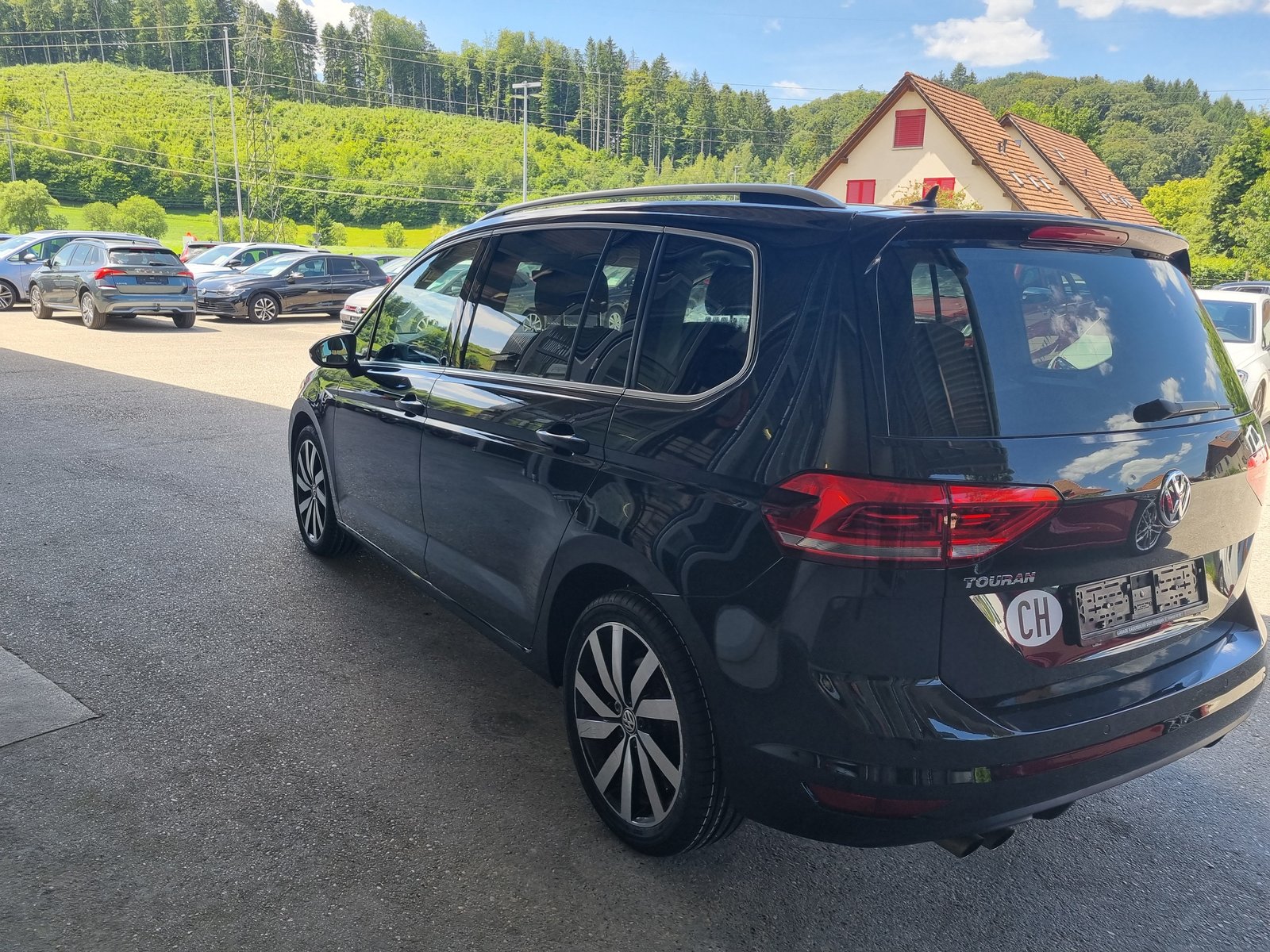 VW Touran 1.8 TSI BlueMotion Technology Highline DSG, Petrol, Second hand / Used, Automatic - 6