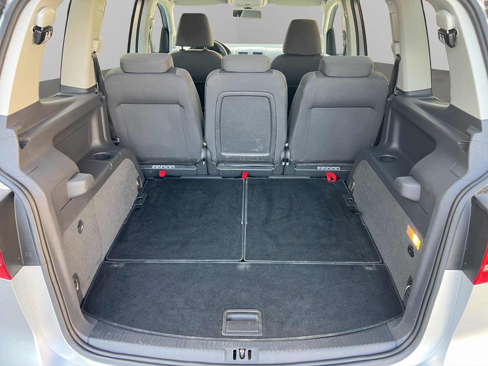 VW Touran 1.4 TSI Comfortline 7-Plätze, Petrol, Second hand / Used, Manual - 6