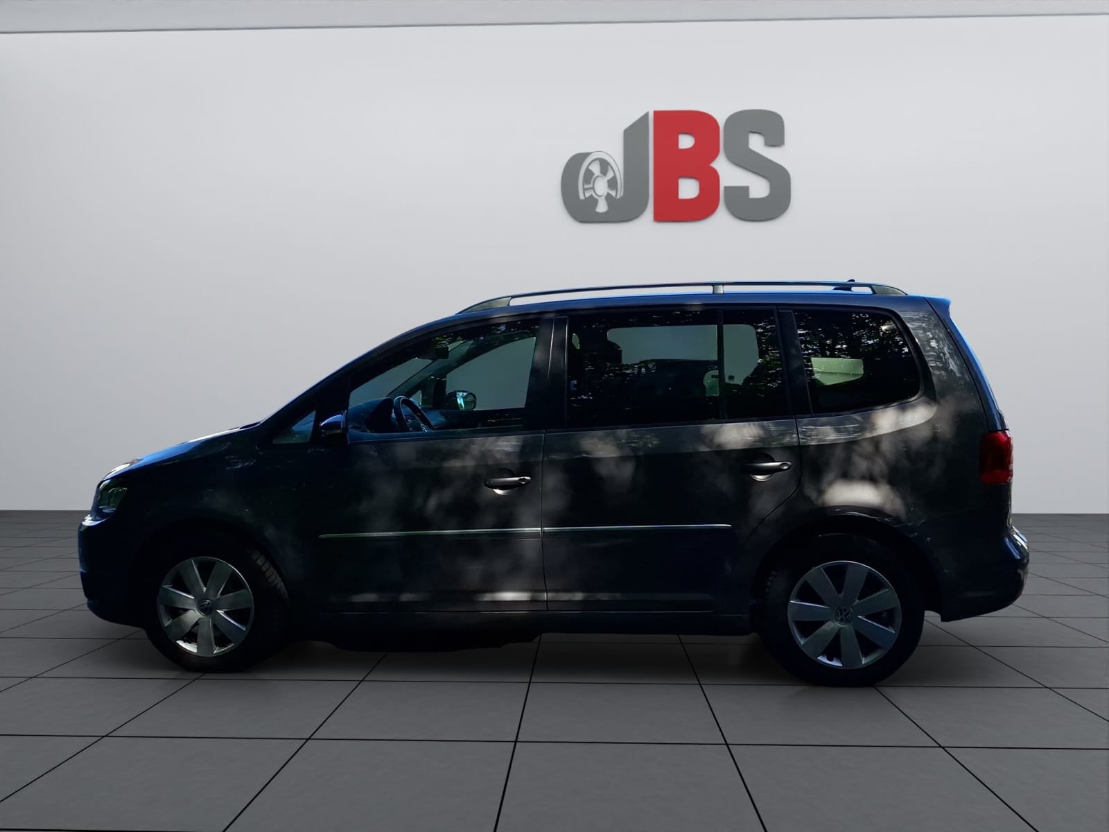 VW Touran 2.0 TDI BlueMotion Technology Cup DSG, Diesel, Second hand / Used, Automatic - 4