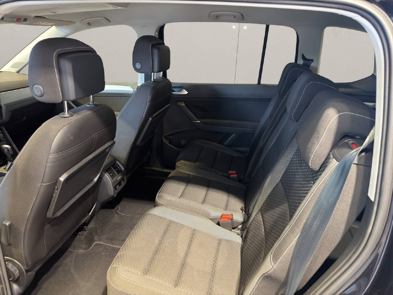 VW Touran 2.0 TDI SCR Comfortline DSG, Diesel, Occasion / Utilisé, Automatique - 6