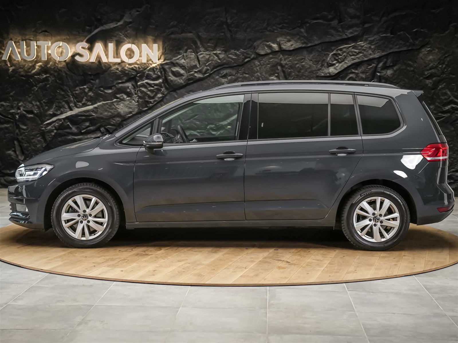 VW Touran 1.5 TSI EVO Comfortline DSG *7 Plätzer*Panorama*D, Benzin, Occasion / Gebraucht, Automatik - 3