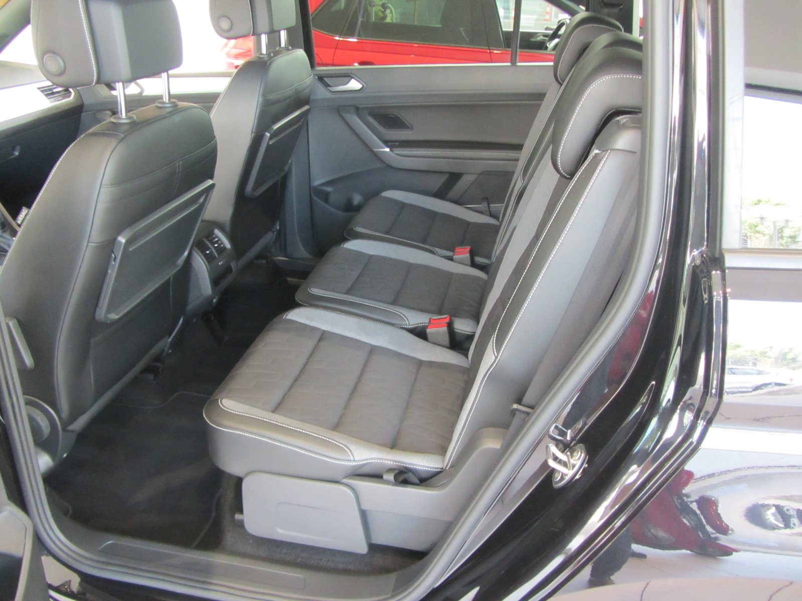 VW Touran 1.5 TSI EVO Comfortline DSG, Essence, Occasion / Utilisé, Automatique - 6